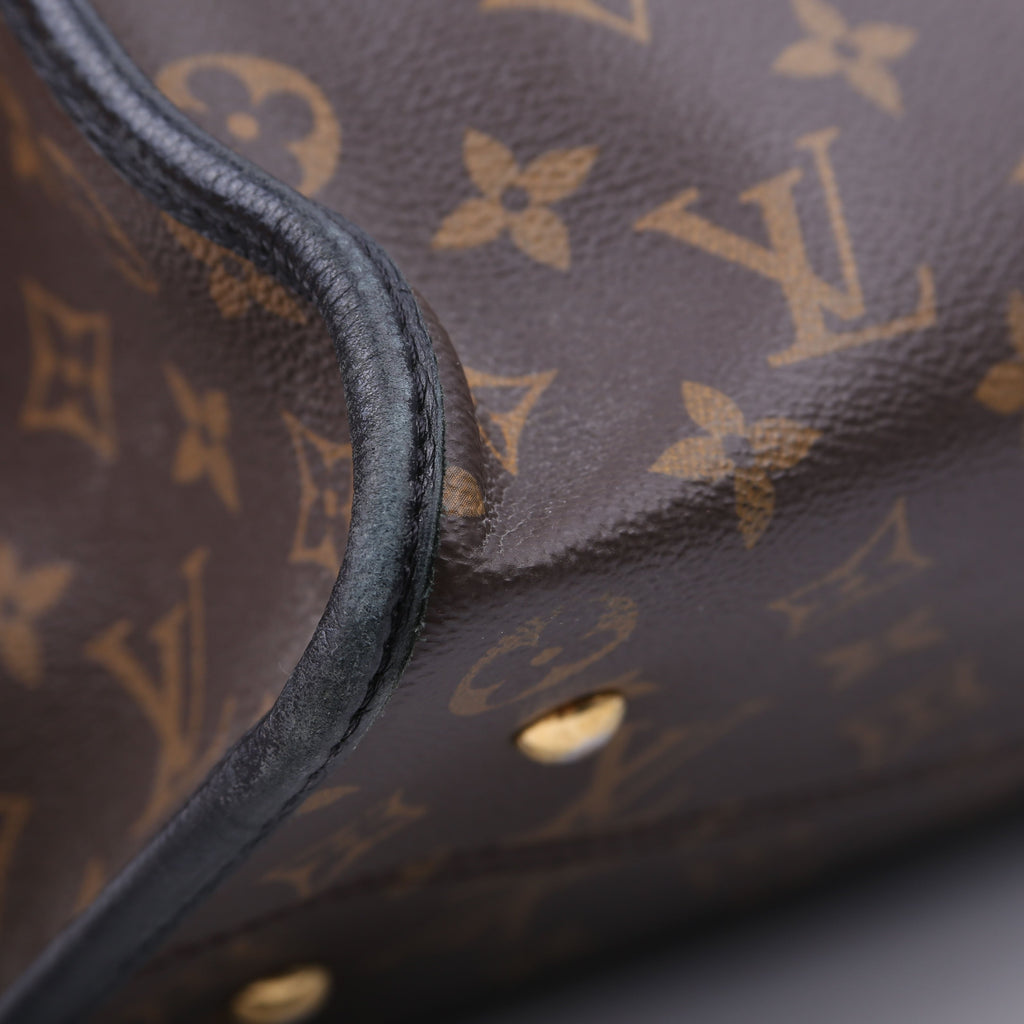 Louis Vuitton Popincourt NM MM Monogram Black