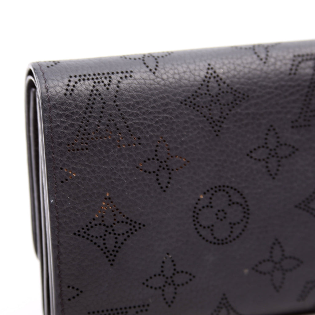 Louis Vuitton Iris Compact Wallet Mahina Black