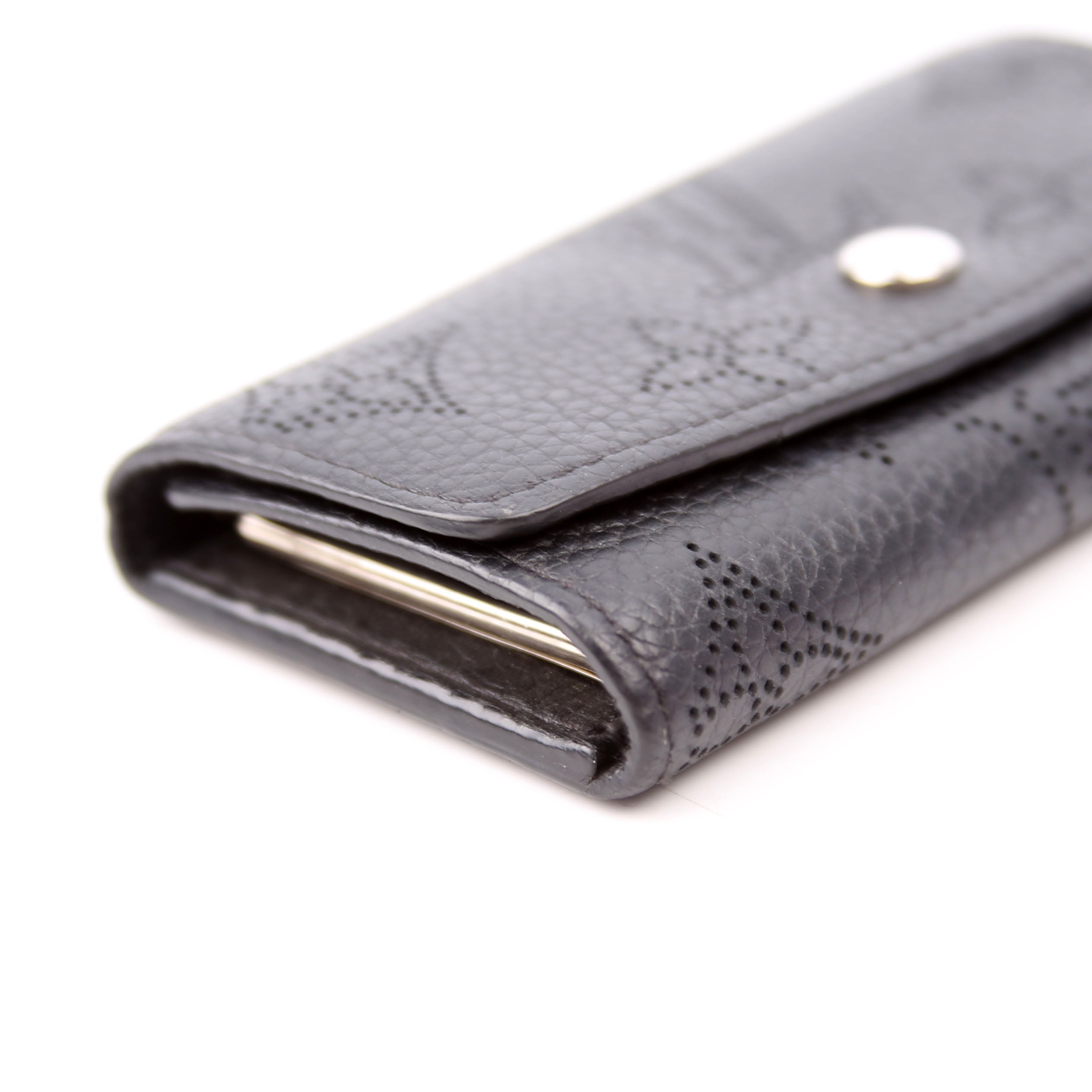 Louis Vuitton Multicles 4 All Materials Black