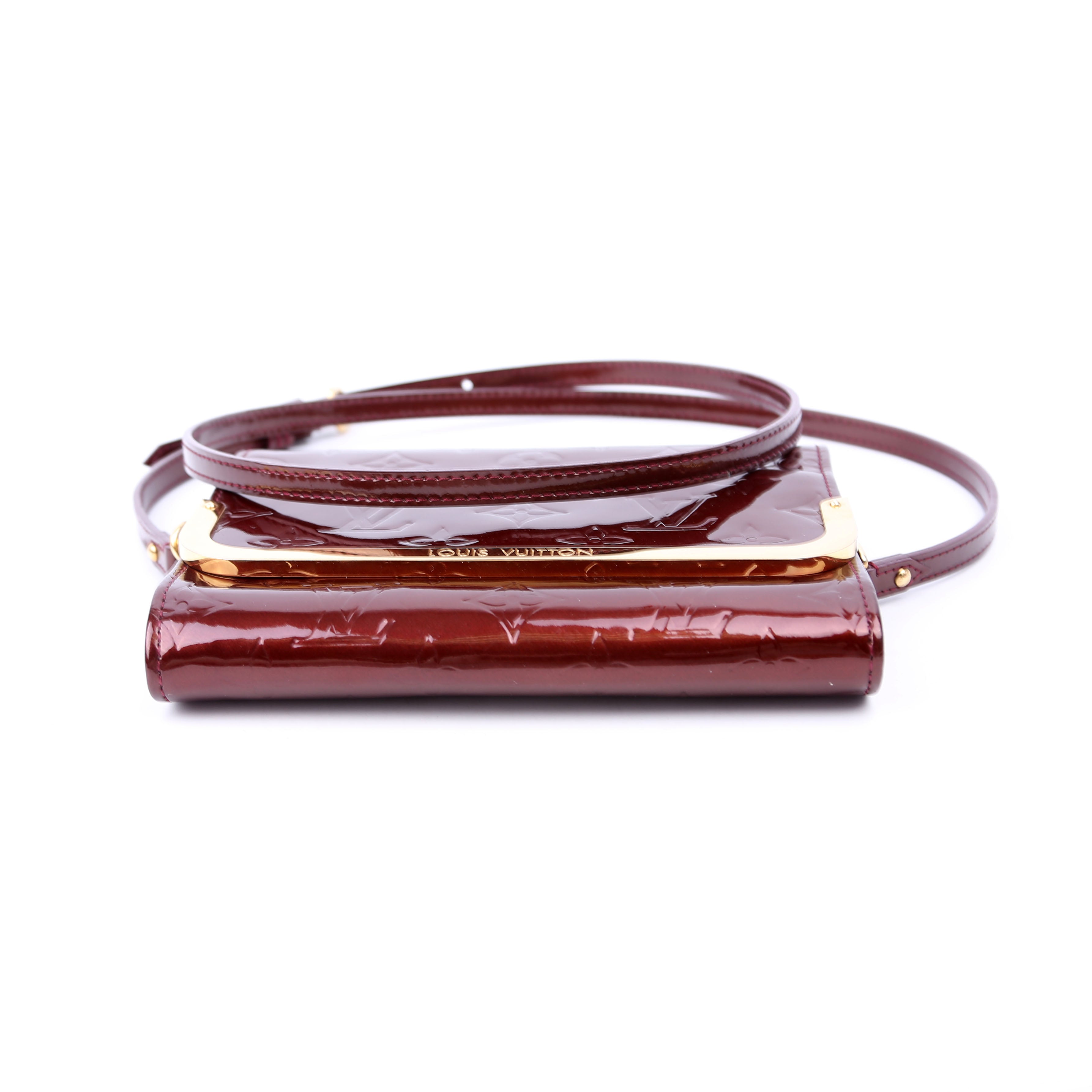 Louis Vuitton Rossmore Clutch PM Vernis Maroon