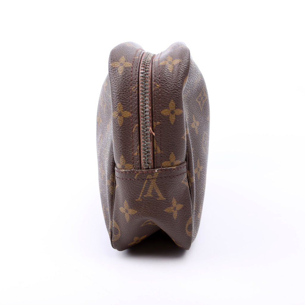 Louis Vuitton Trousse Toilette 28 Monogram