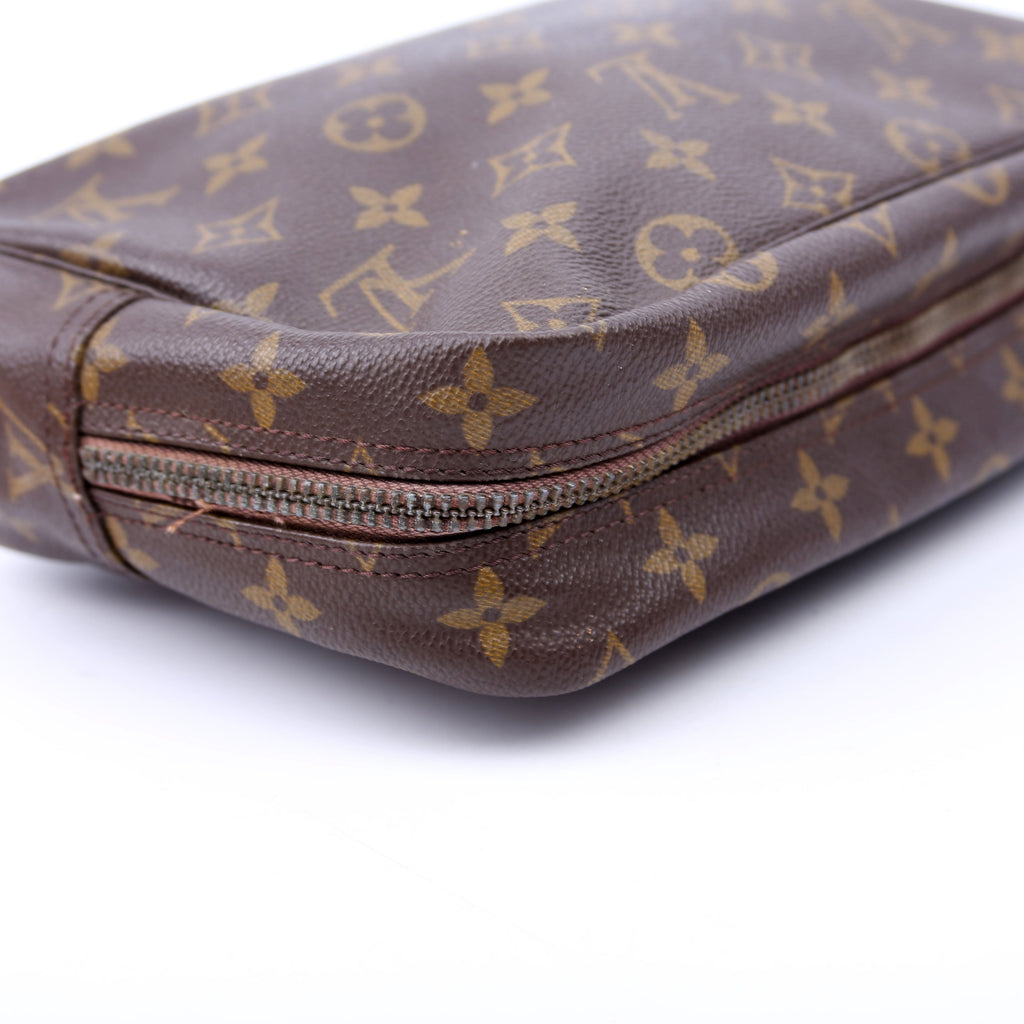 Louis Vuitton Trousse Toilette 28 Monogram