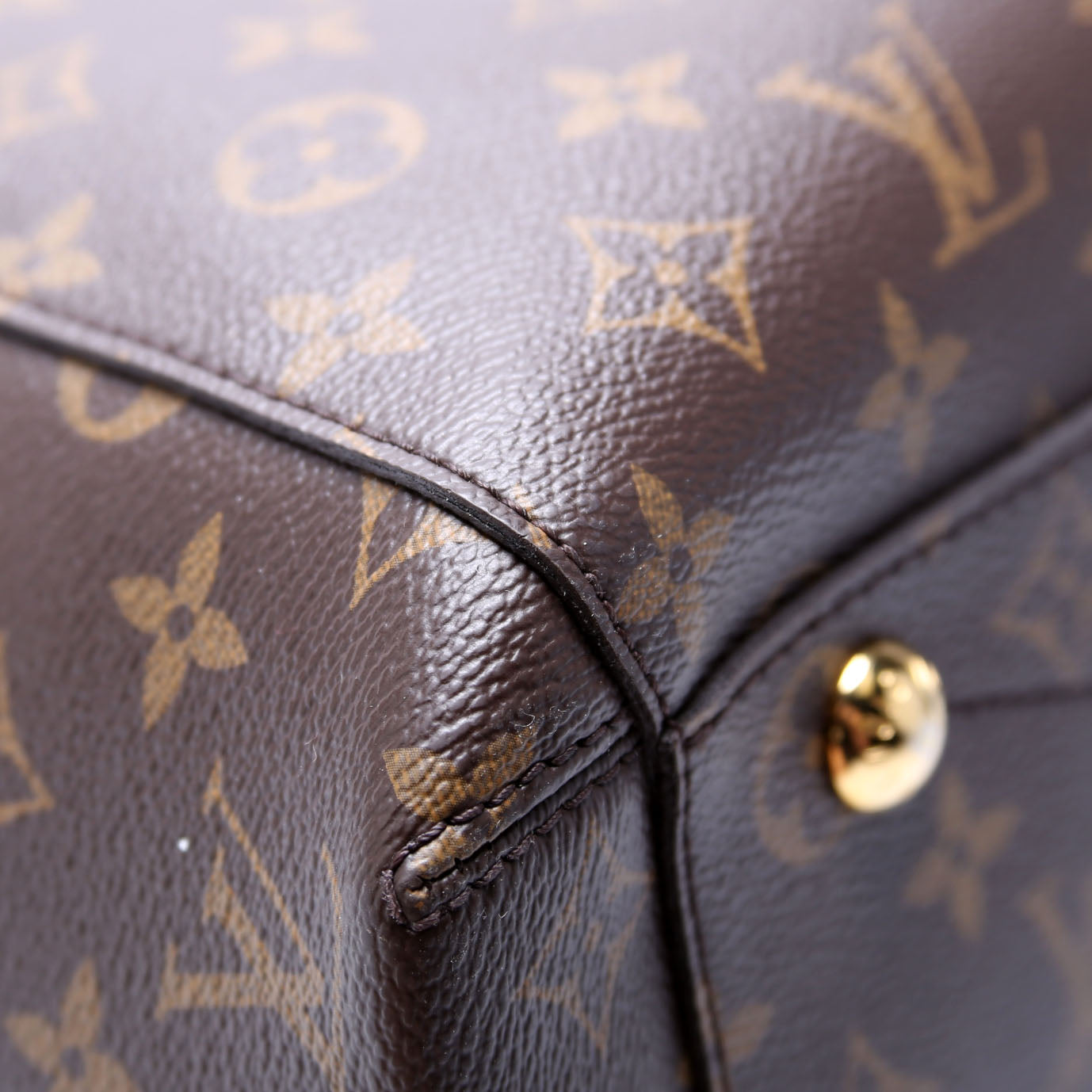 Louis Vuitton Montaigne MM Monogram