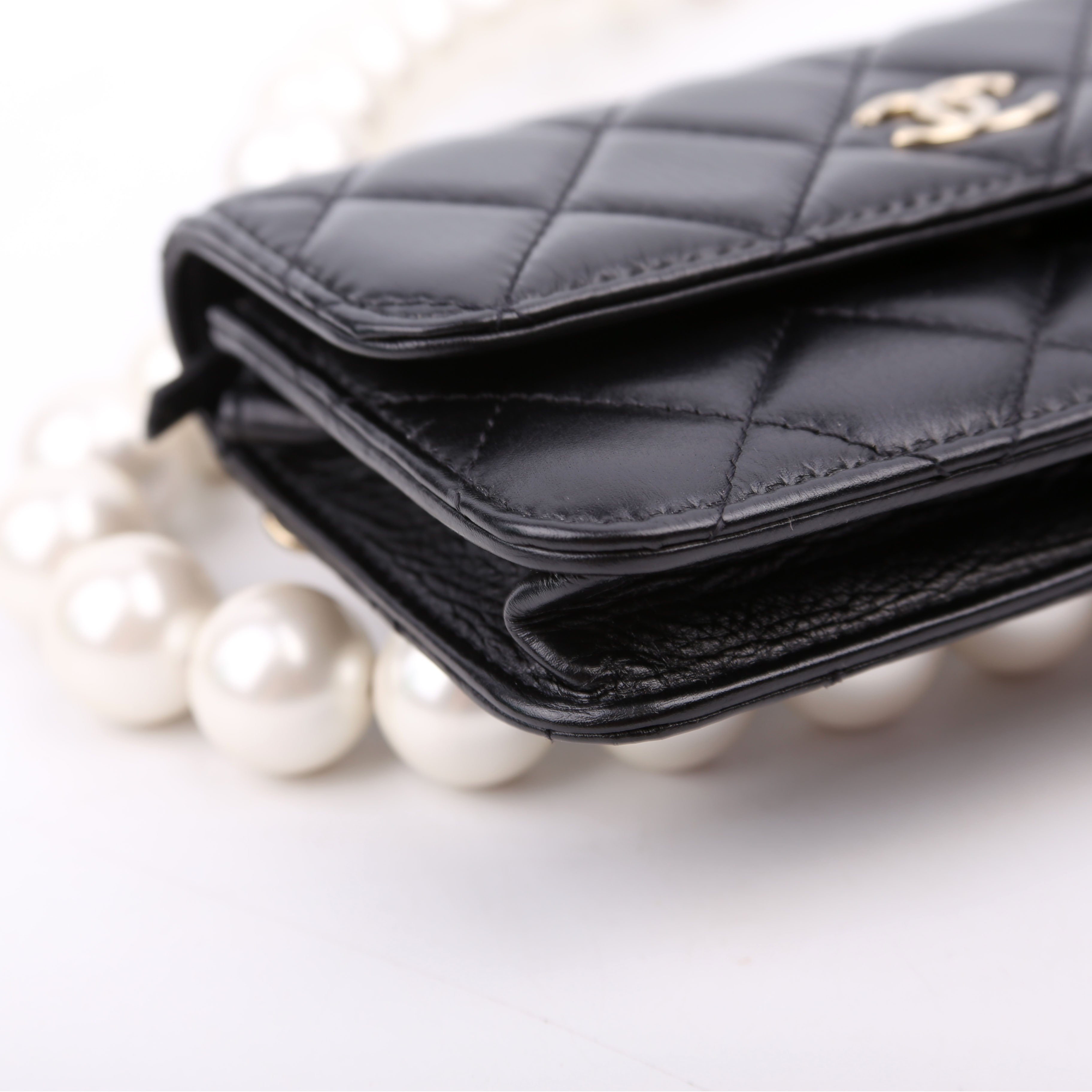 Chanel Maxi Pearls WOC Lambskin 30M Black