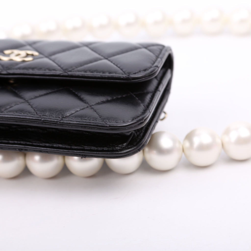 Chanel Maxi Pearls WOC Lambskin 30M Black