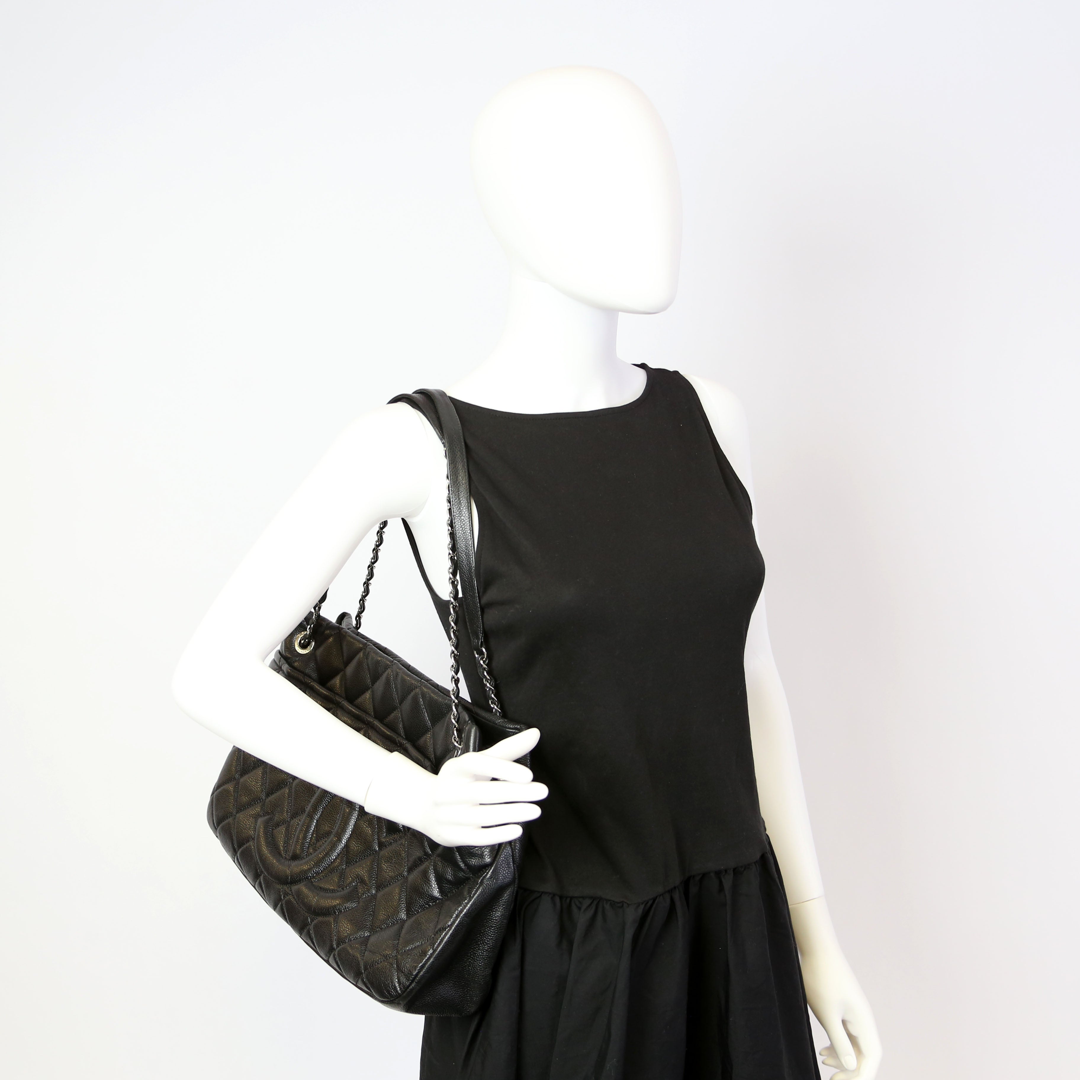 Chanel Timeless CC Soft Tote 17M Black