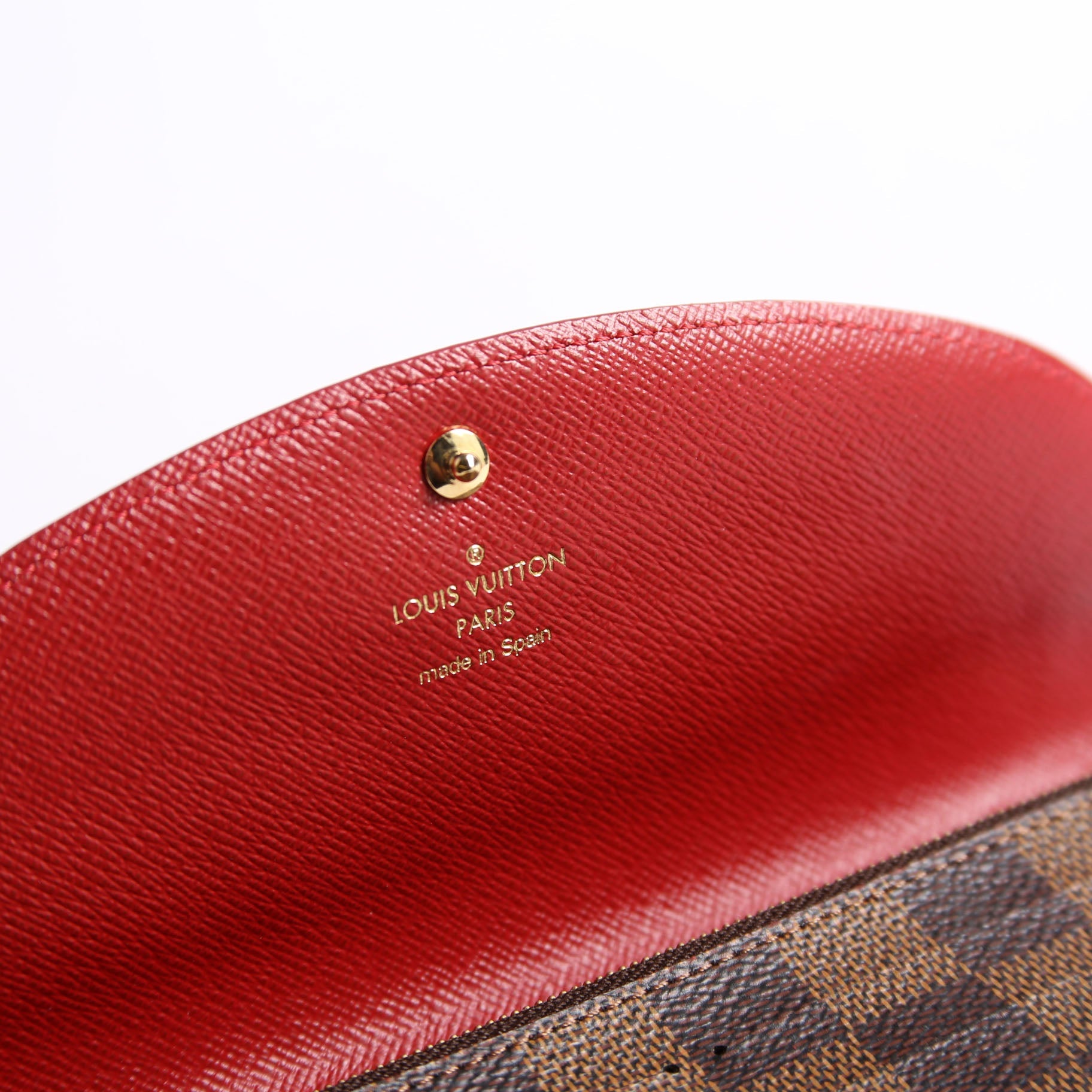 Louis Vuitton Caissa Wallet Ebene