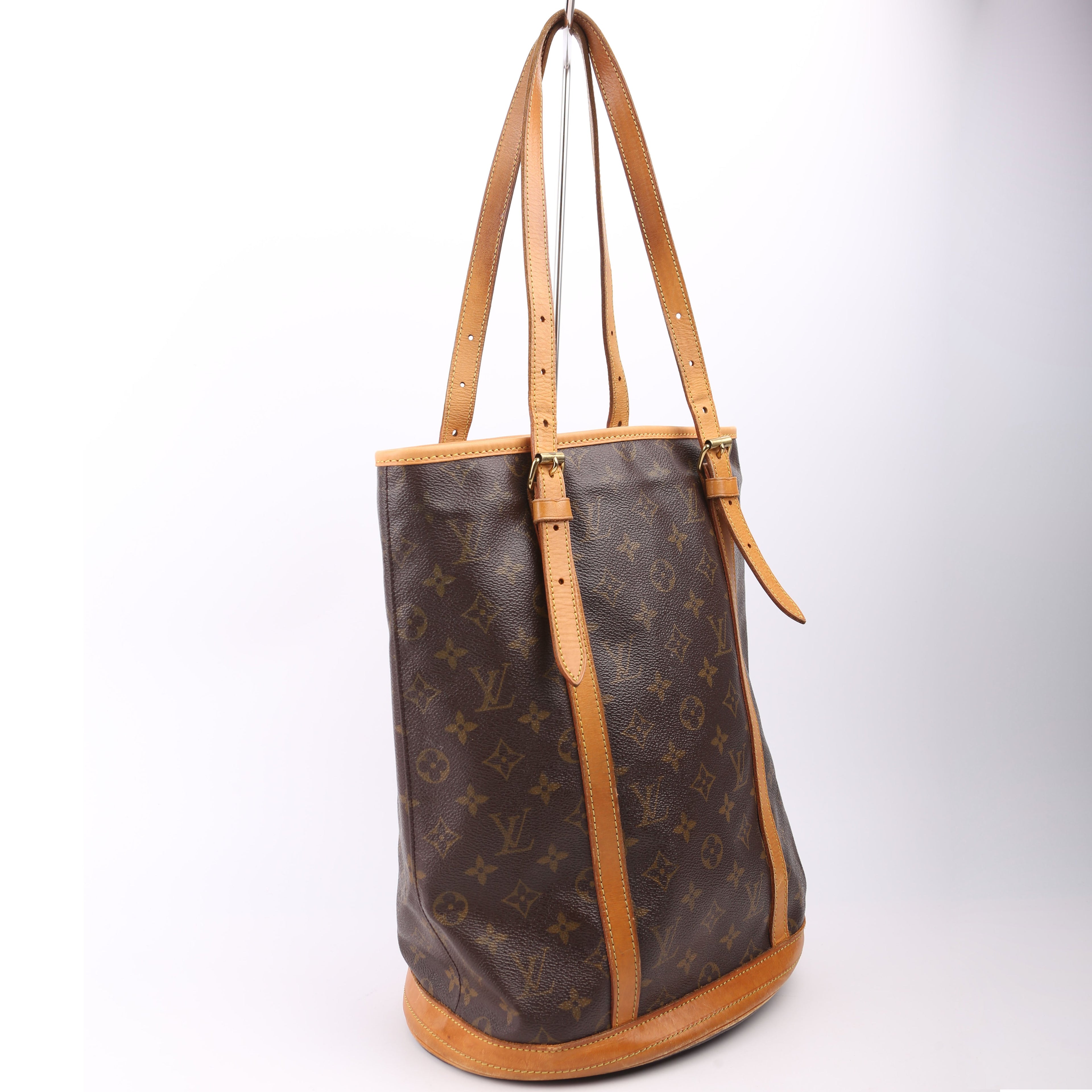 Louis Vuitton Bucket GM Monogram