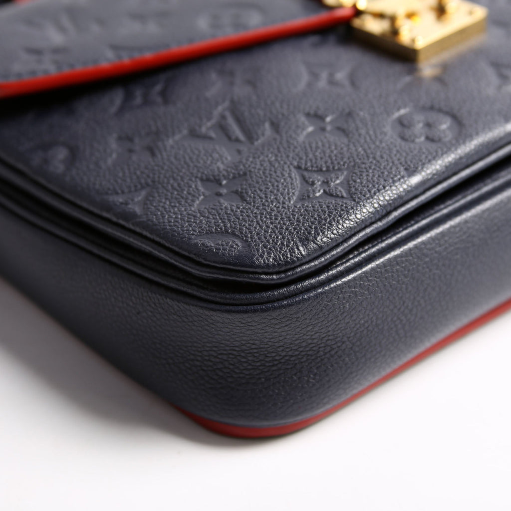 Louis Vuitton Pochette Metis Empreinte Navy