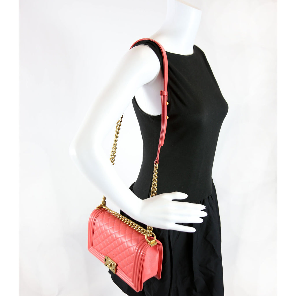 Chanel Boy Flap Medium Old Caviar 25M Coral