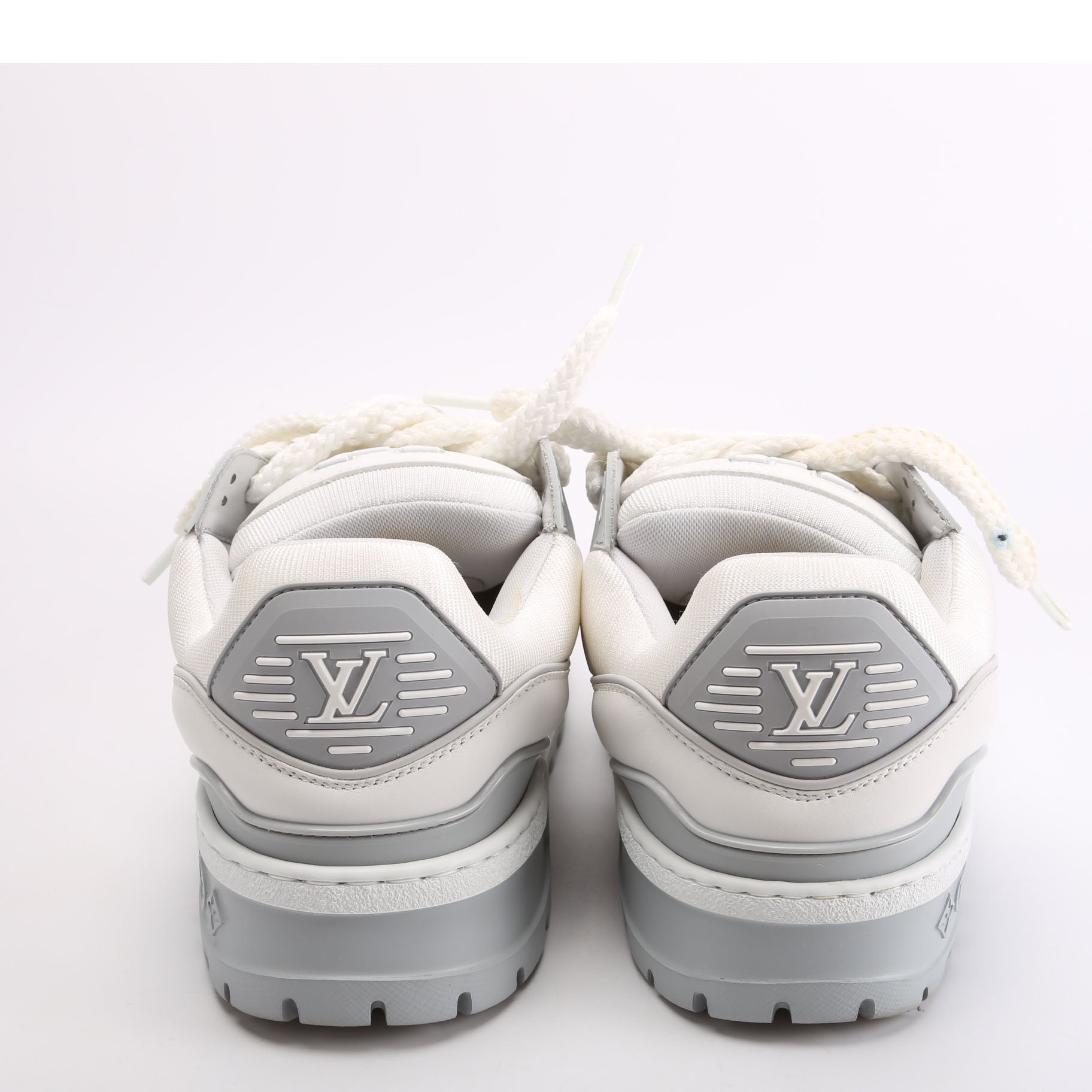 Louis Vuitton Trainer Maxi Size 39 White