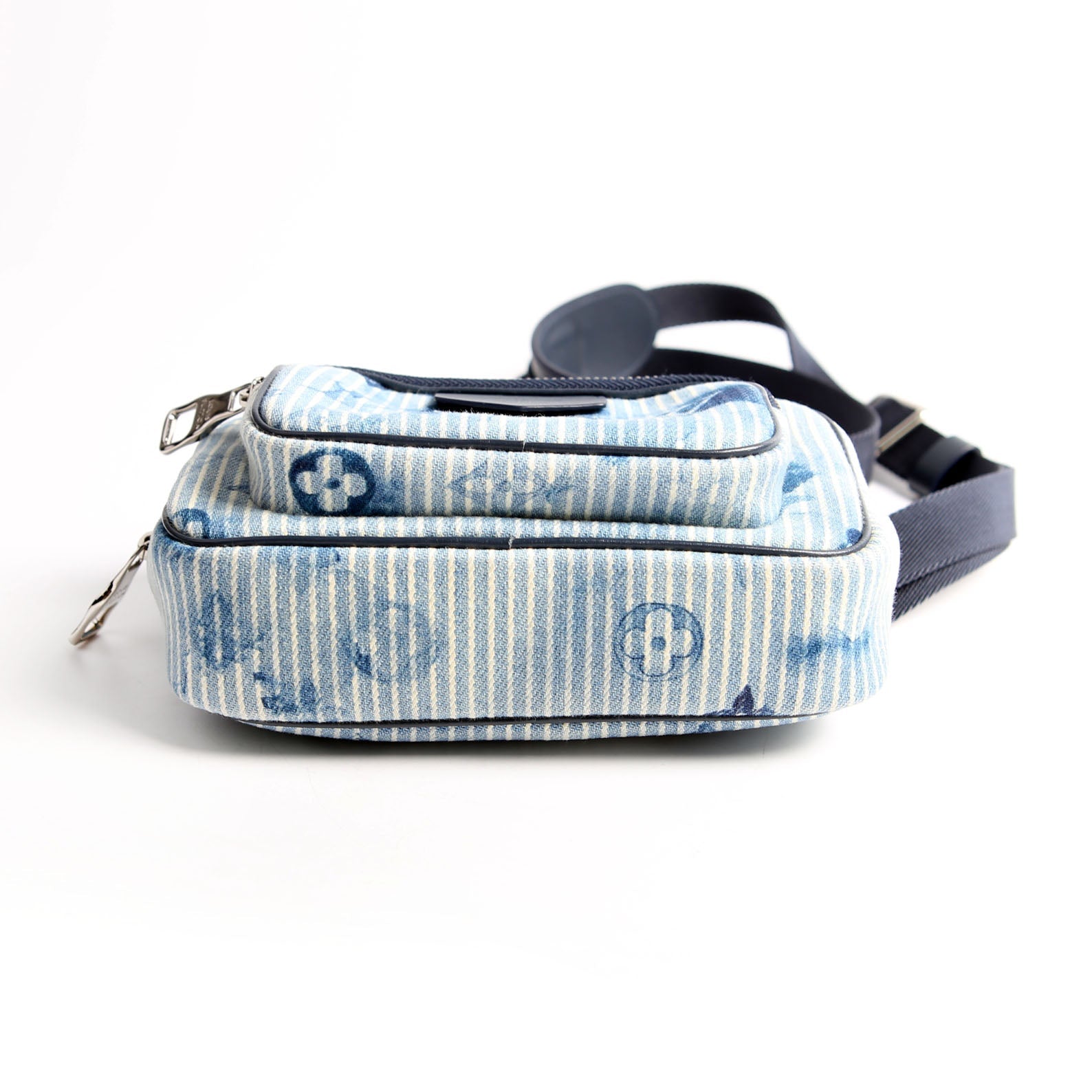Louis Vuitton Outdoor Pouch Monogram Watercolor Hickory Denim