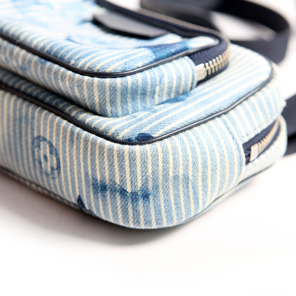 Louis Vuitton Outdoor Pouch Monogram Watercolor Hickory Denim