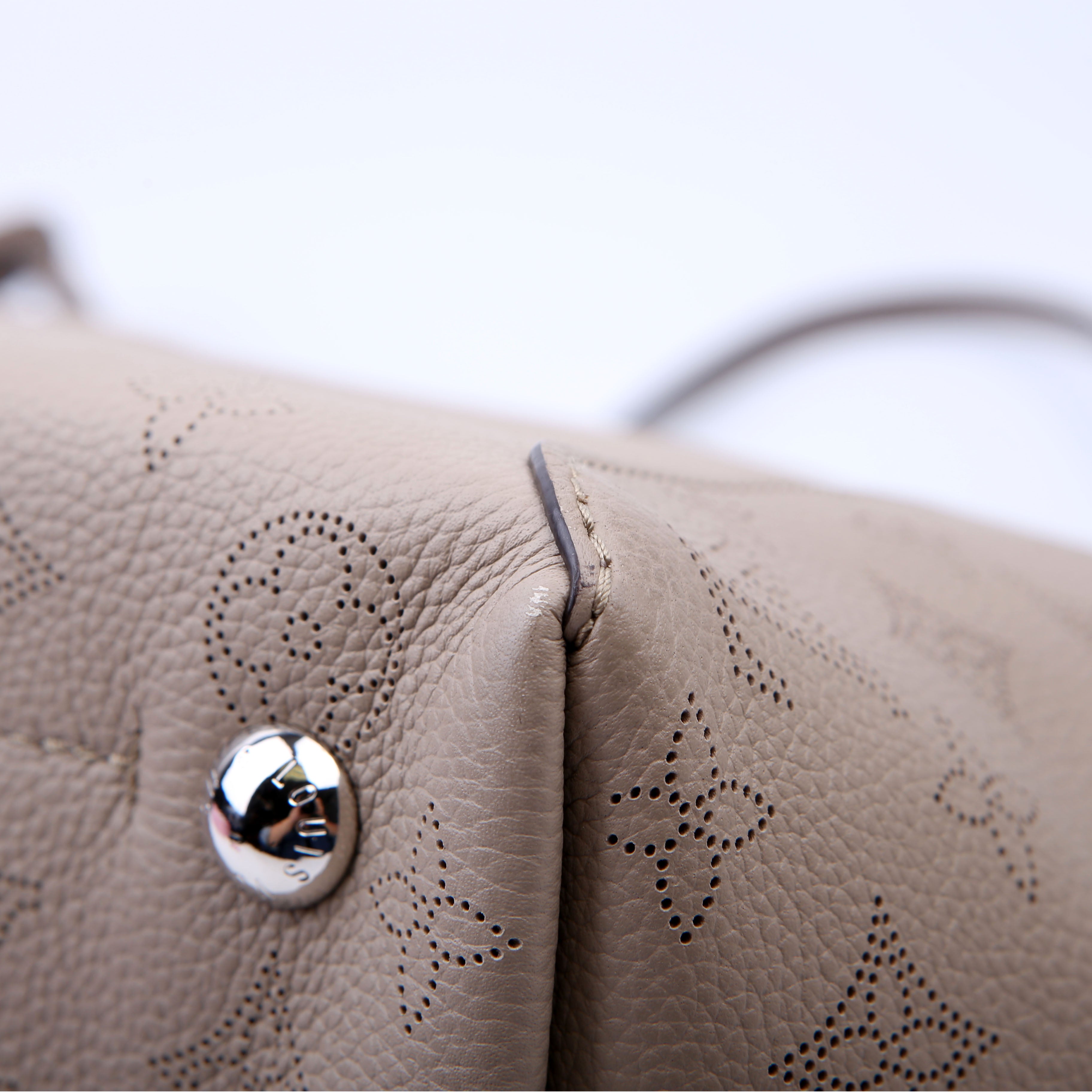 Louis Vuitton Hina MM Mahina Turtledove