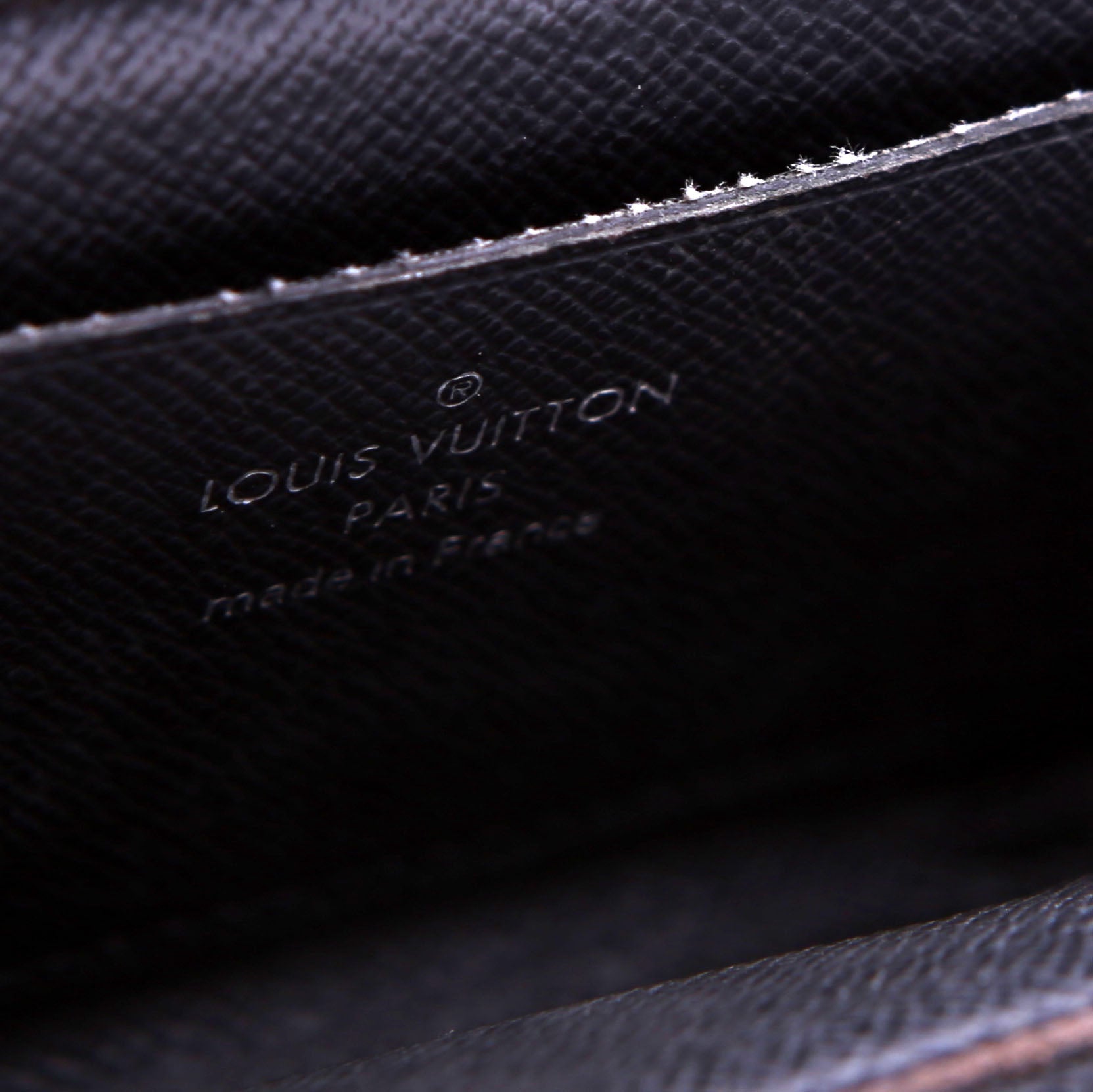 Louis Vuitton Porte Monnaie Jour Monogram Eclipse