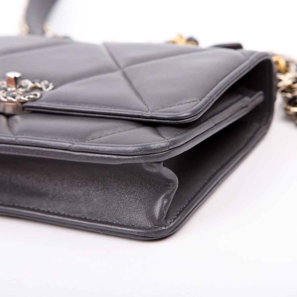Chanel Chanel 19 WOC Quilted Lambskin Grey