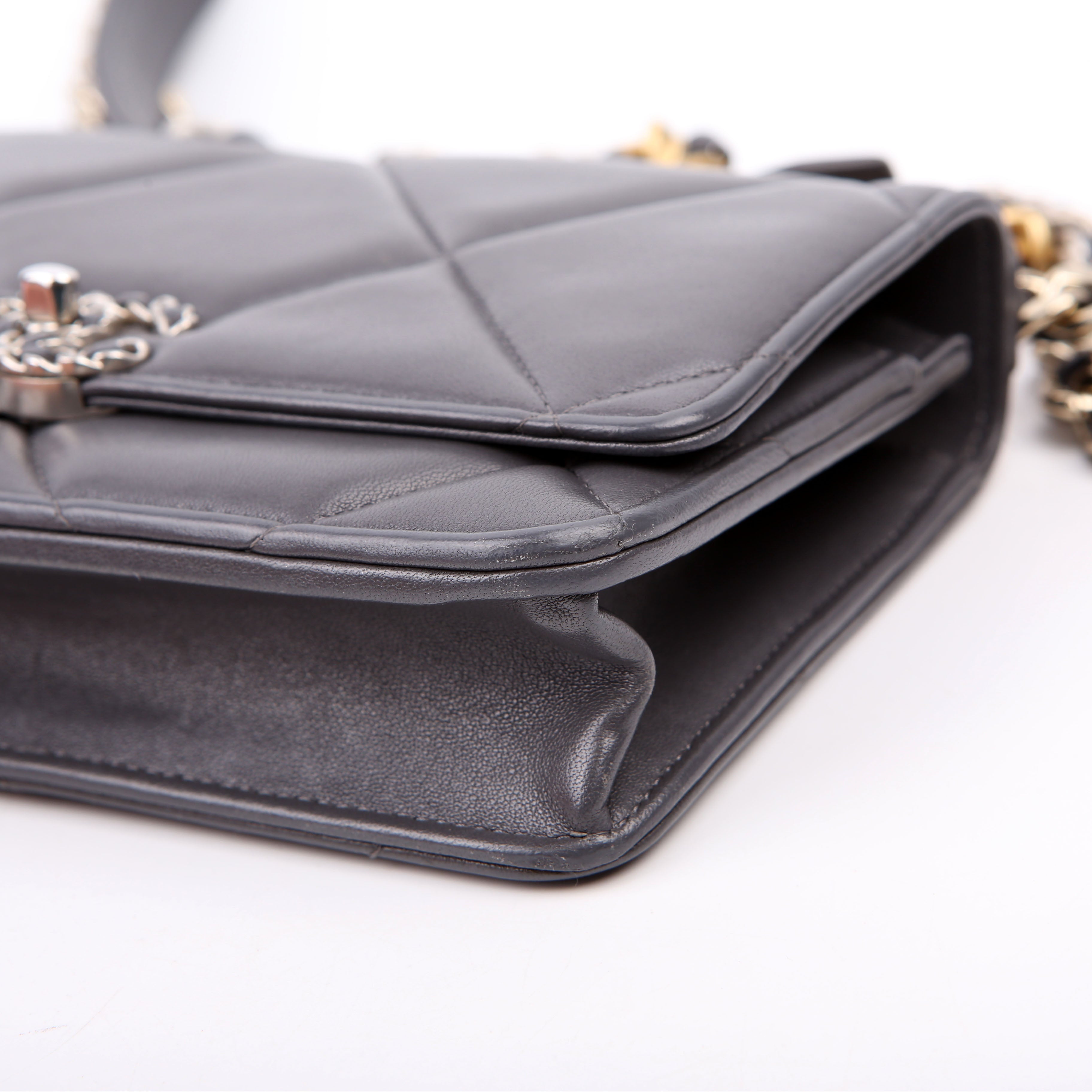 Chanel Chanel 19 WOC Quilted Lambskin Grey