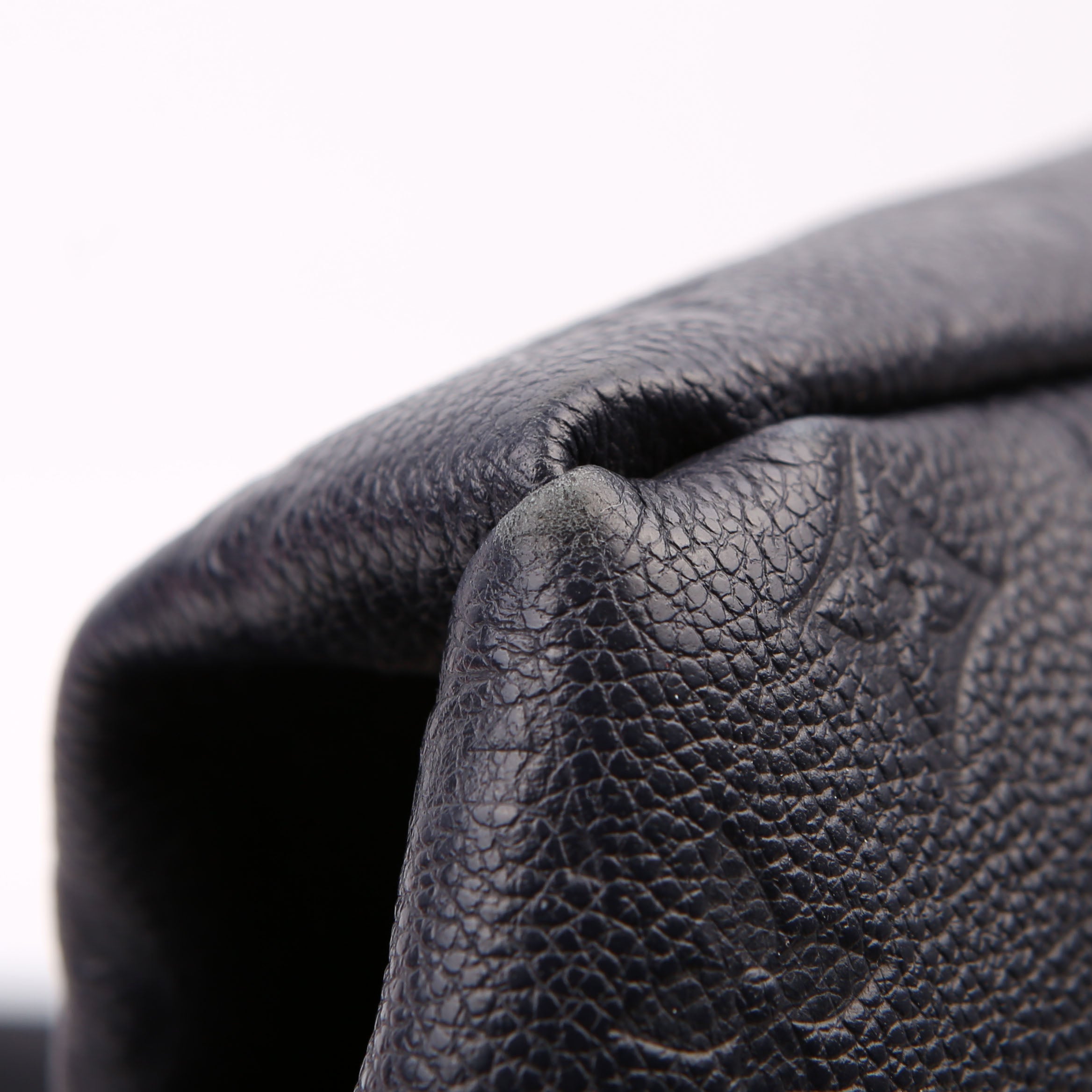 Louis Vuitton Artsy MM Empreinte Navy