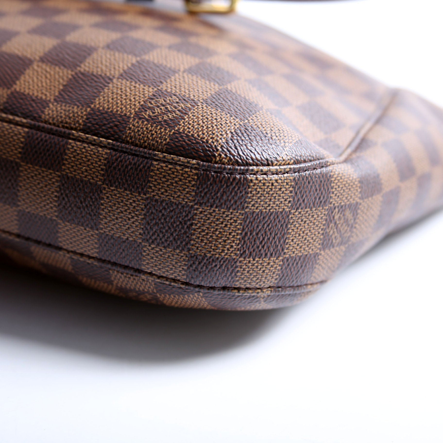 Louis Vuitton South Bank Besace Ebene
