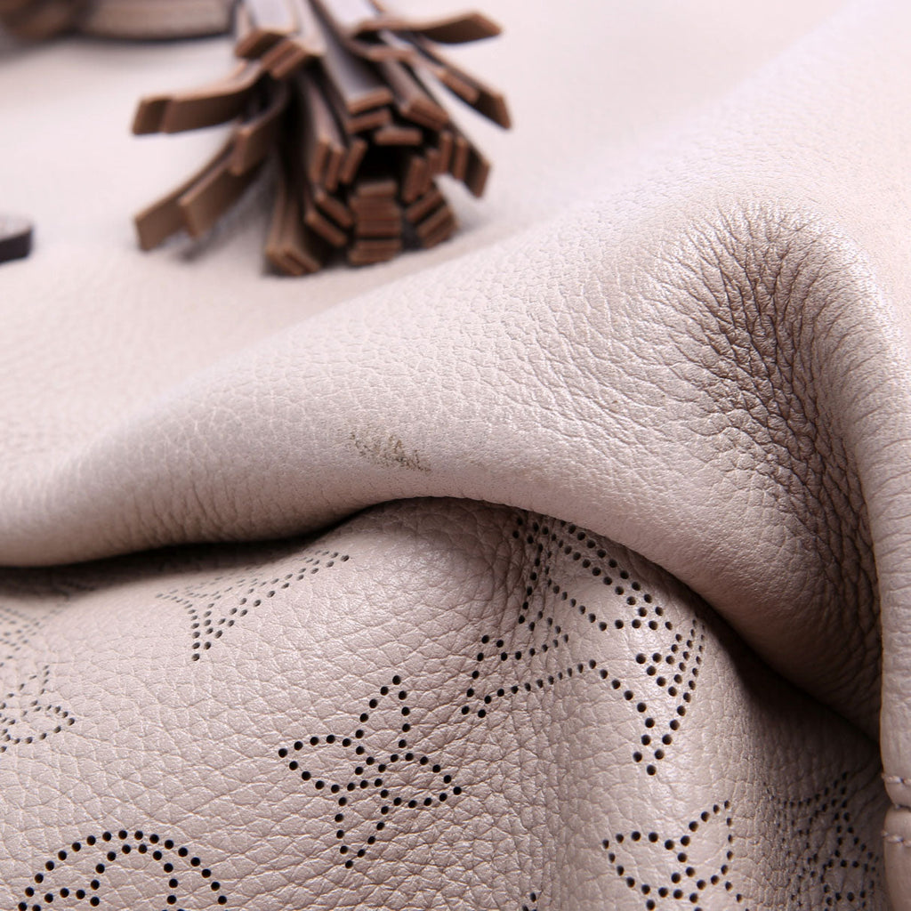 Louis Vuitton Haumea Mahina Turtledove/Brown