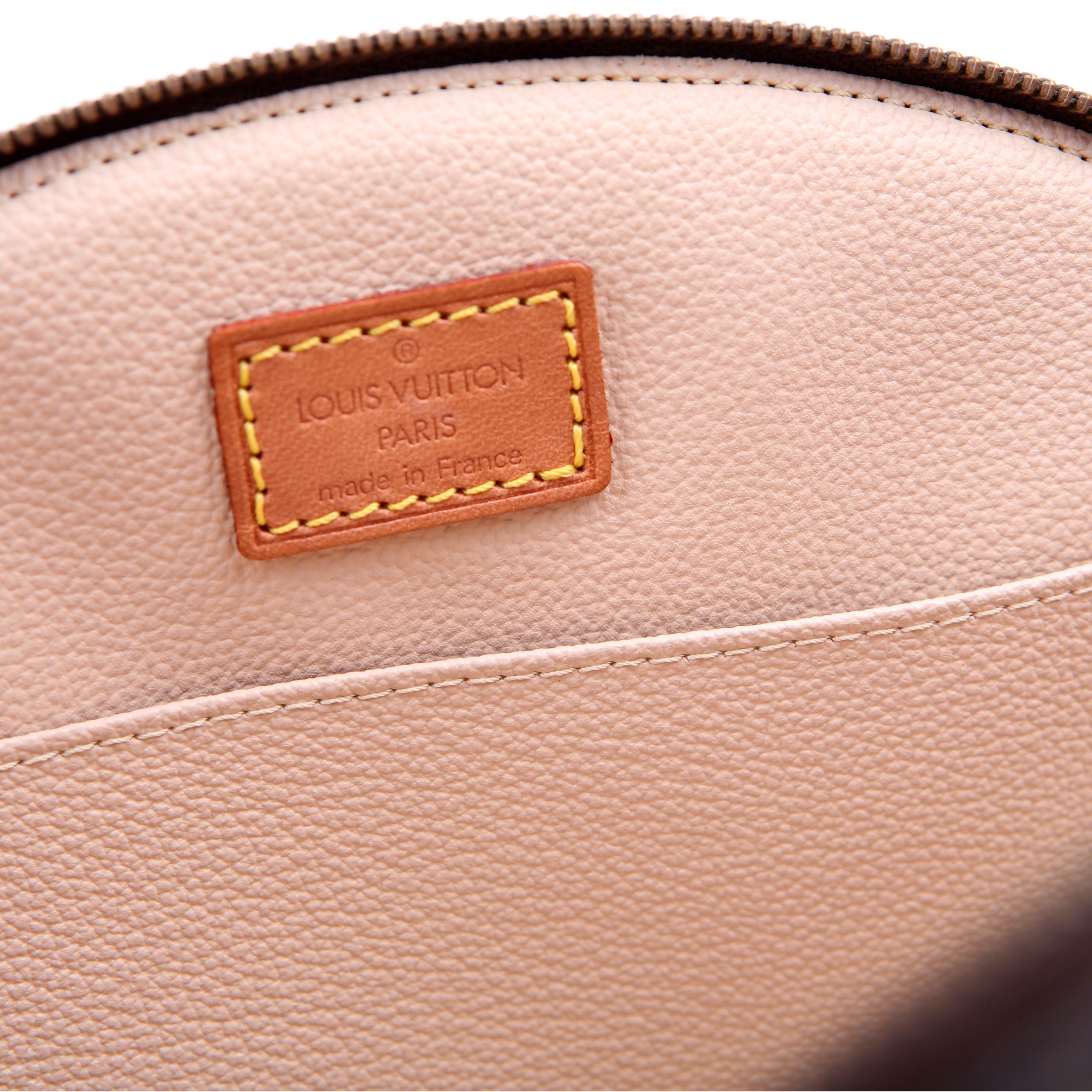 Louis Vuitton Trousse Demi Ronde 23 Monogram