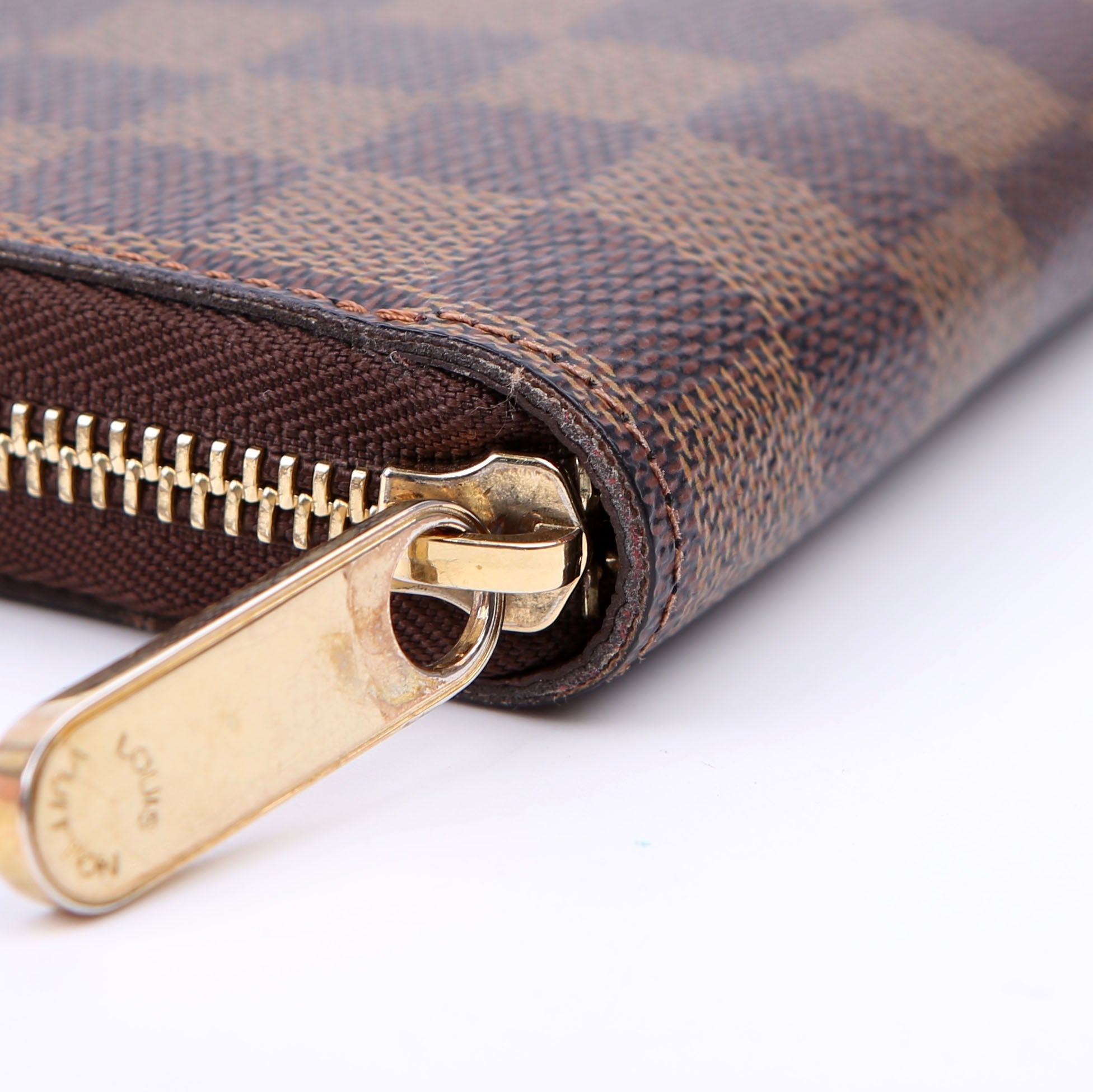 Louis Vuitton Zippy Wallet Damier Ebene