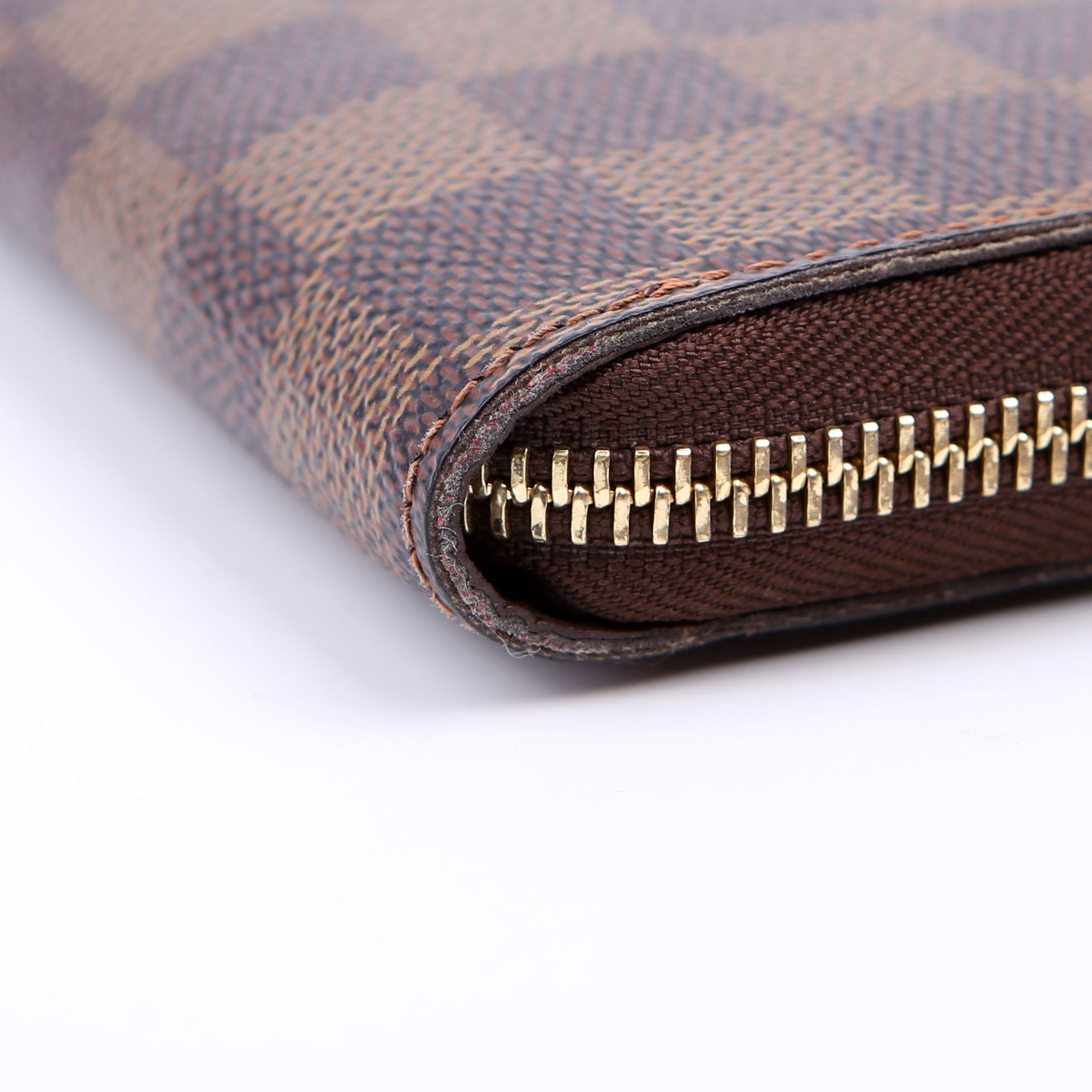 Louis Vuitton Zippy Wallet Damier Ebene
