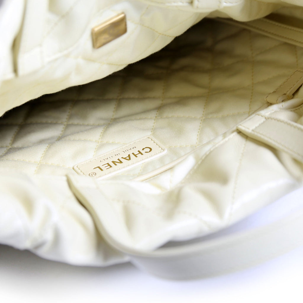 Chanel Chanel 22 Backpack RFID Yellow