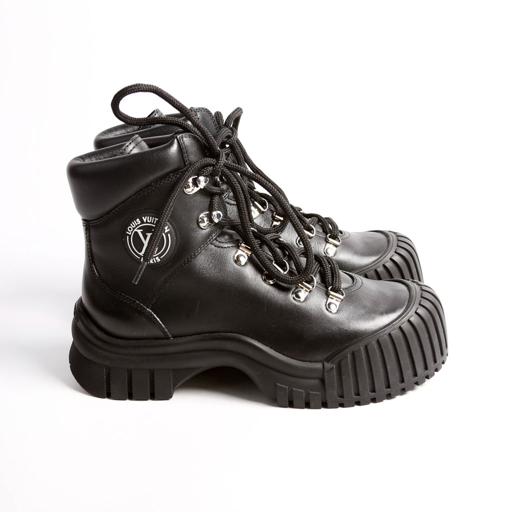 Louis Vuitton Ruby Flat Ranger Size 37.5 Black