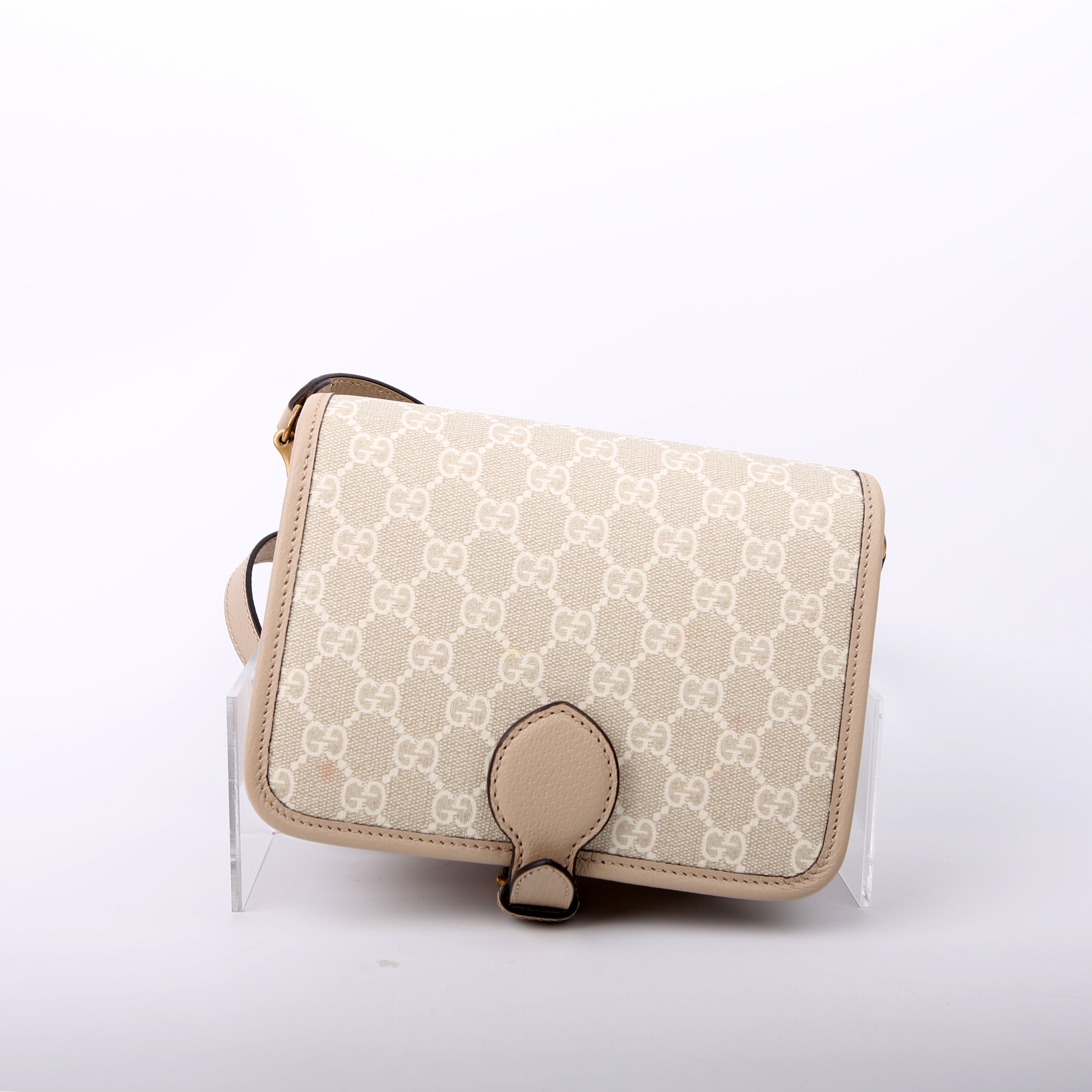 Gucci 671620 GG Supreme Interlocking G Mini Crossbody Beige