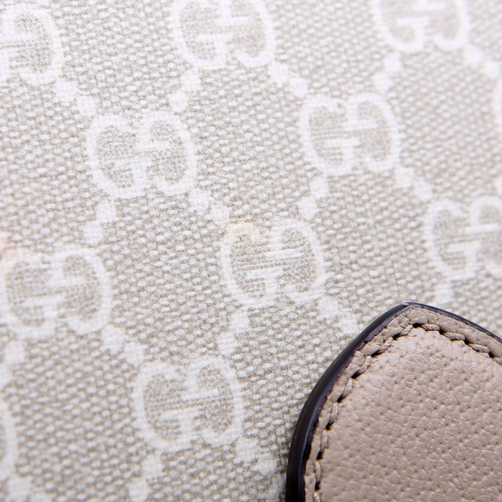 Gucci 671620 GG Supreme Interlocking G Mini Crossbody Beige