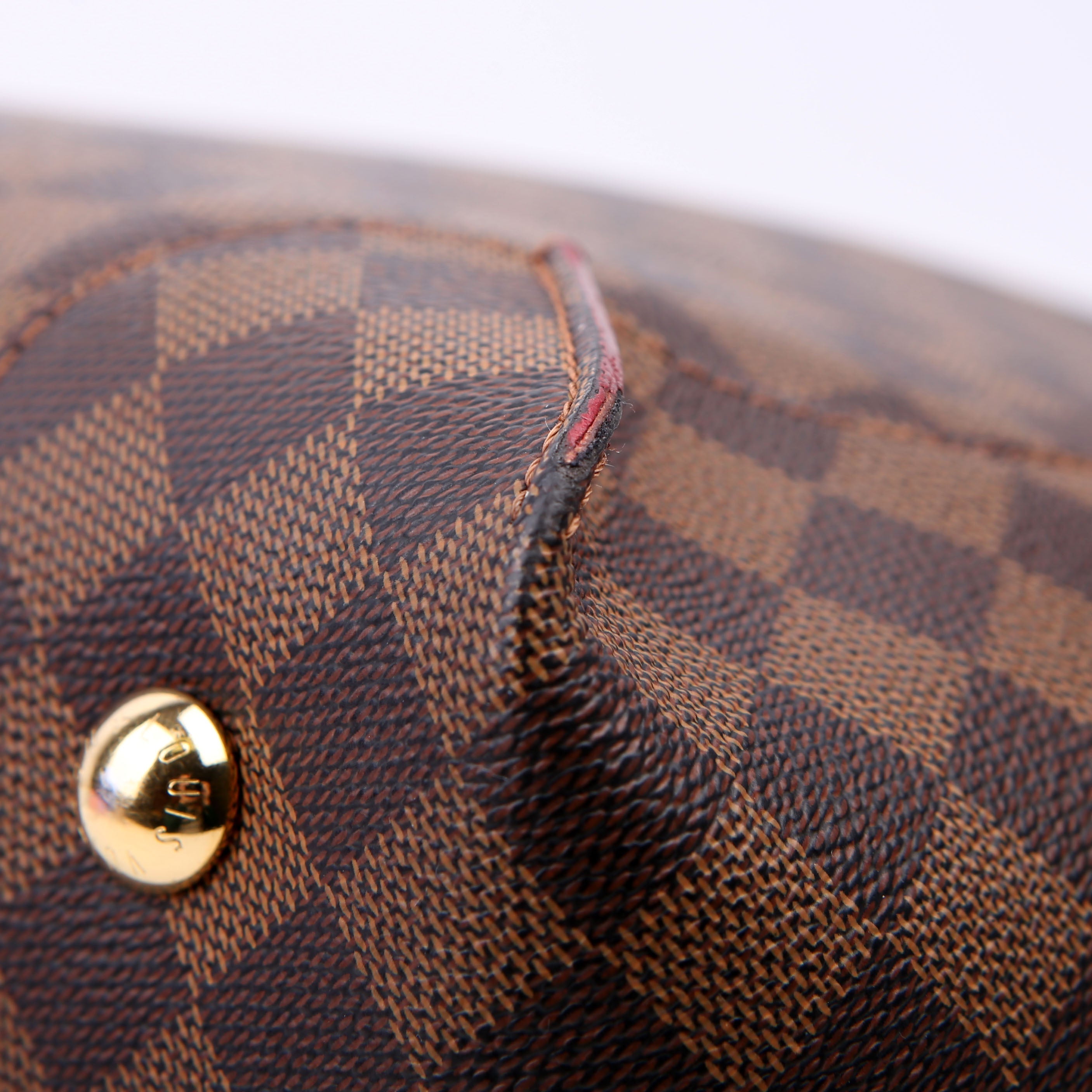 Louis Vuitton Caissa Hobo Damier Ebene