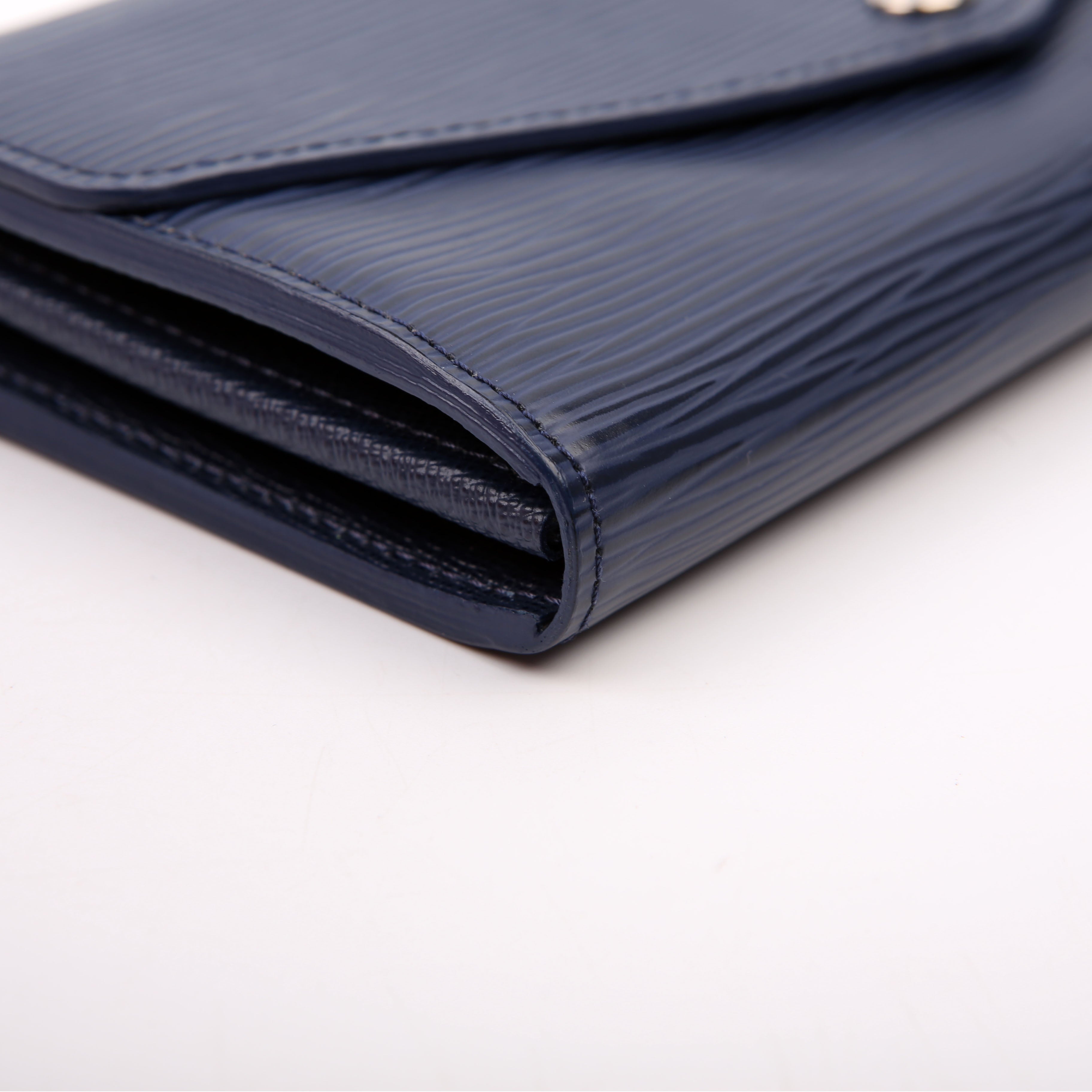 Louis Vuitton Sarah Wallet Epi Newer Navy
