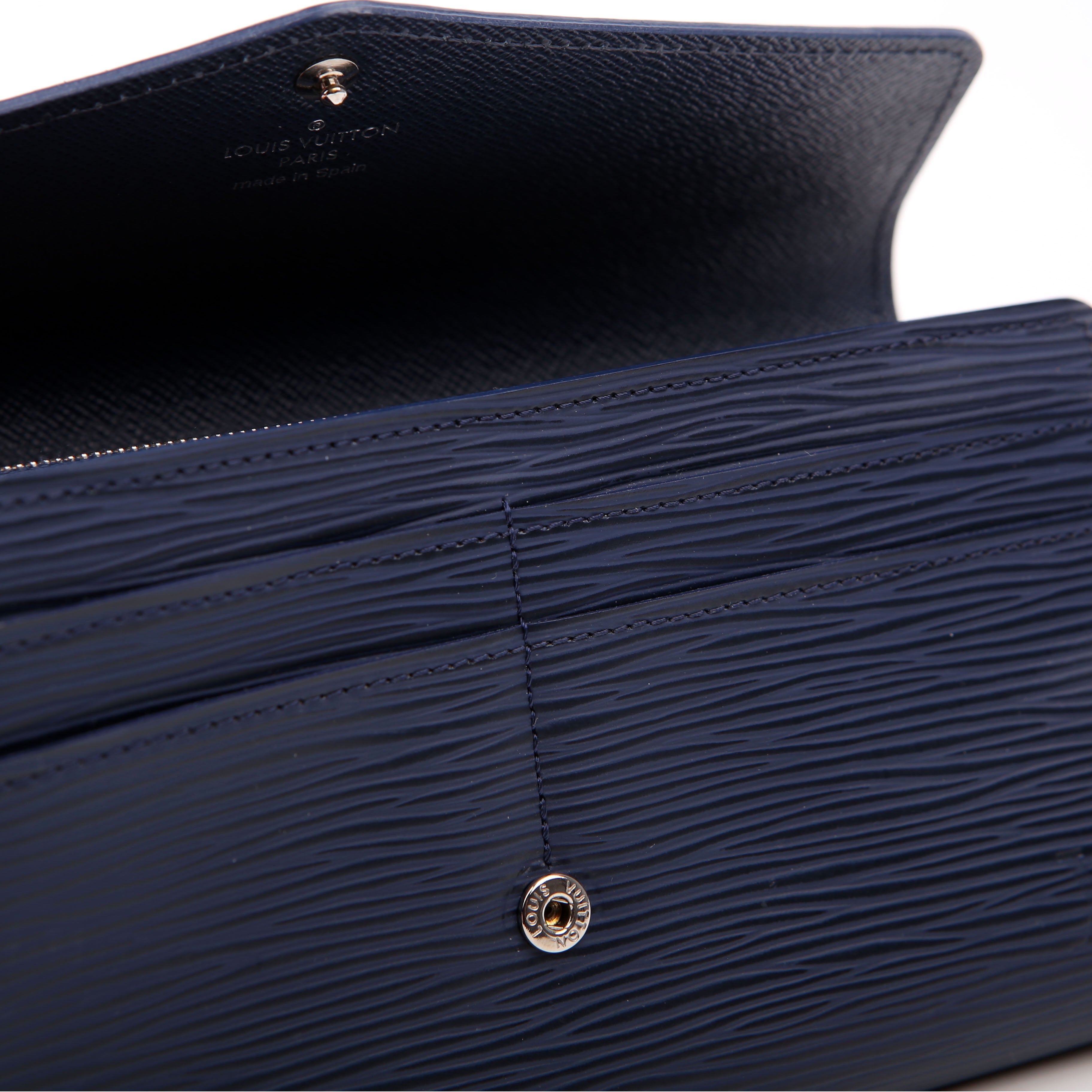 Louis Vuitton Sarah Wallet Epi Newer Navy