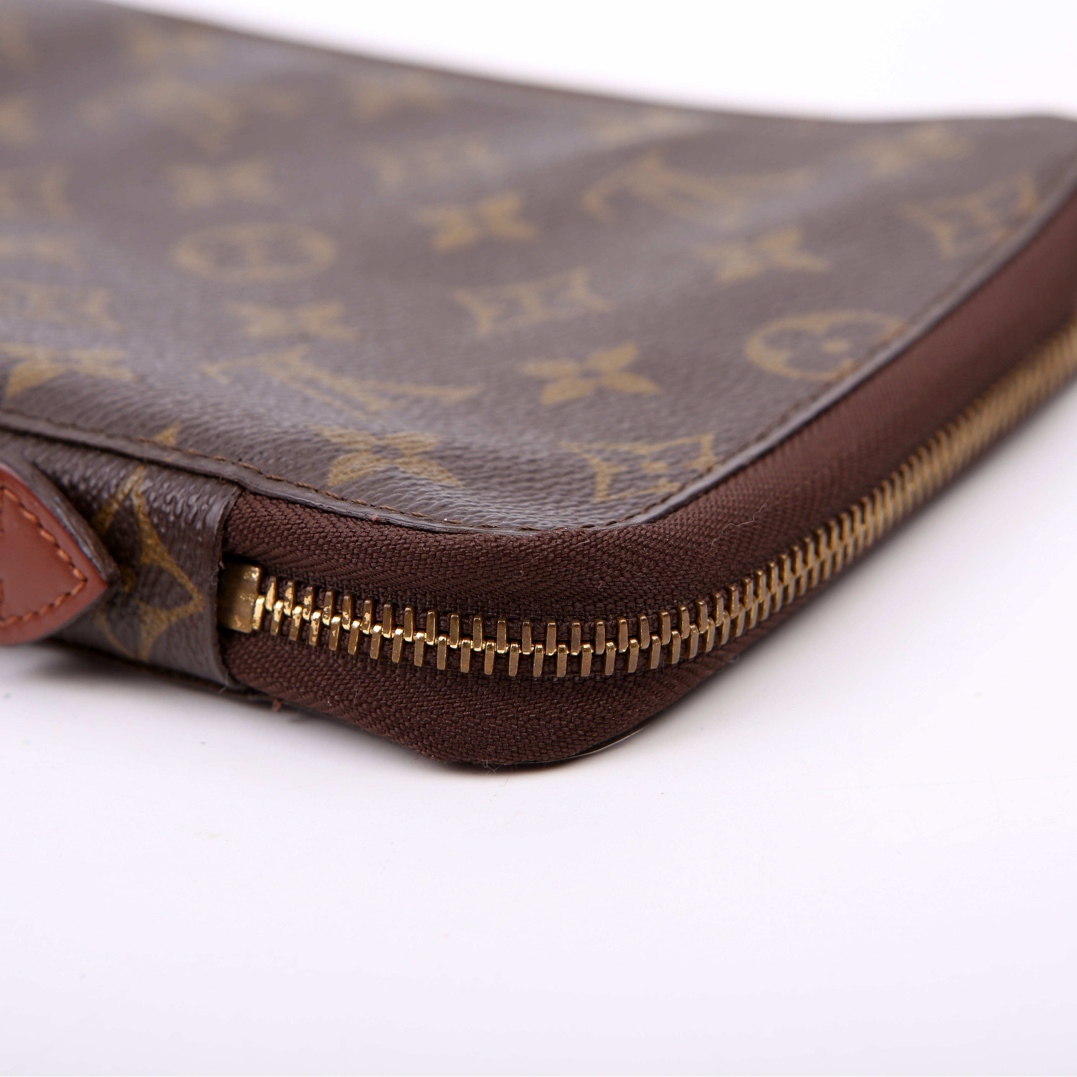 Louis Vuitton Pochette Escapade Organizer Vintage