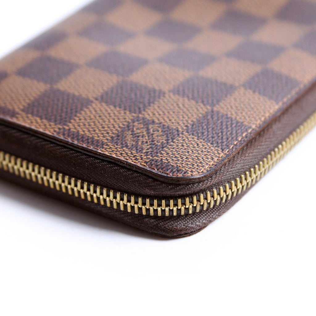 Louis Vuitton Zippy Wallet Ebene