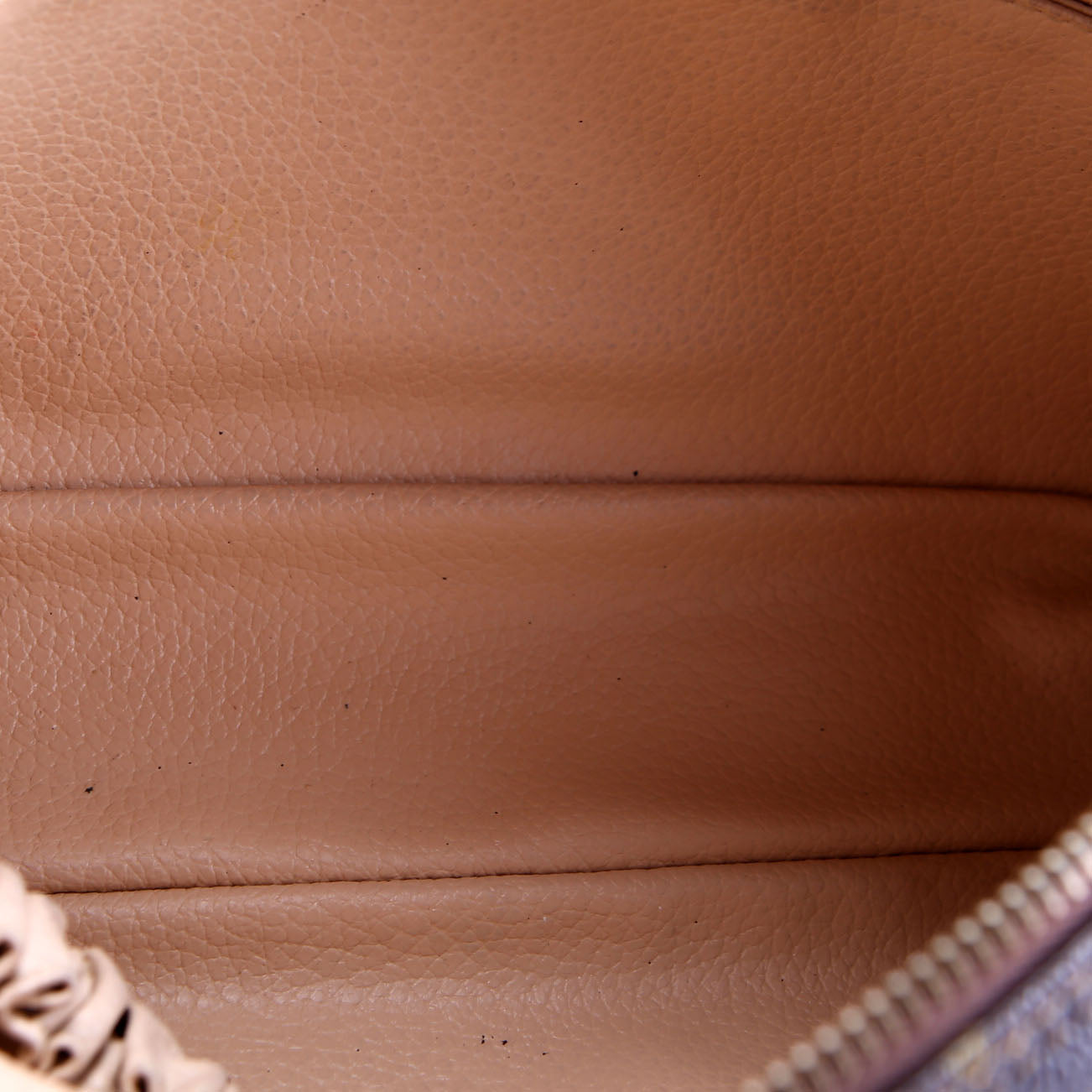 Louis Vuitton Trousse Toilette 23 Monogram