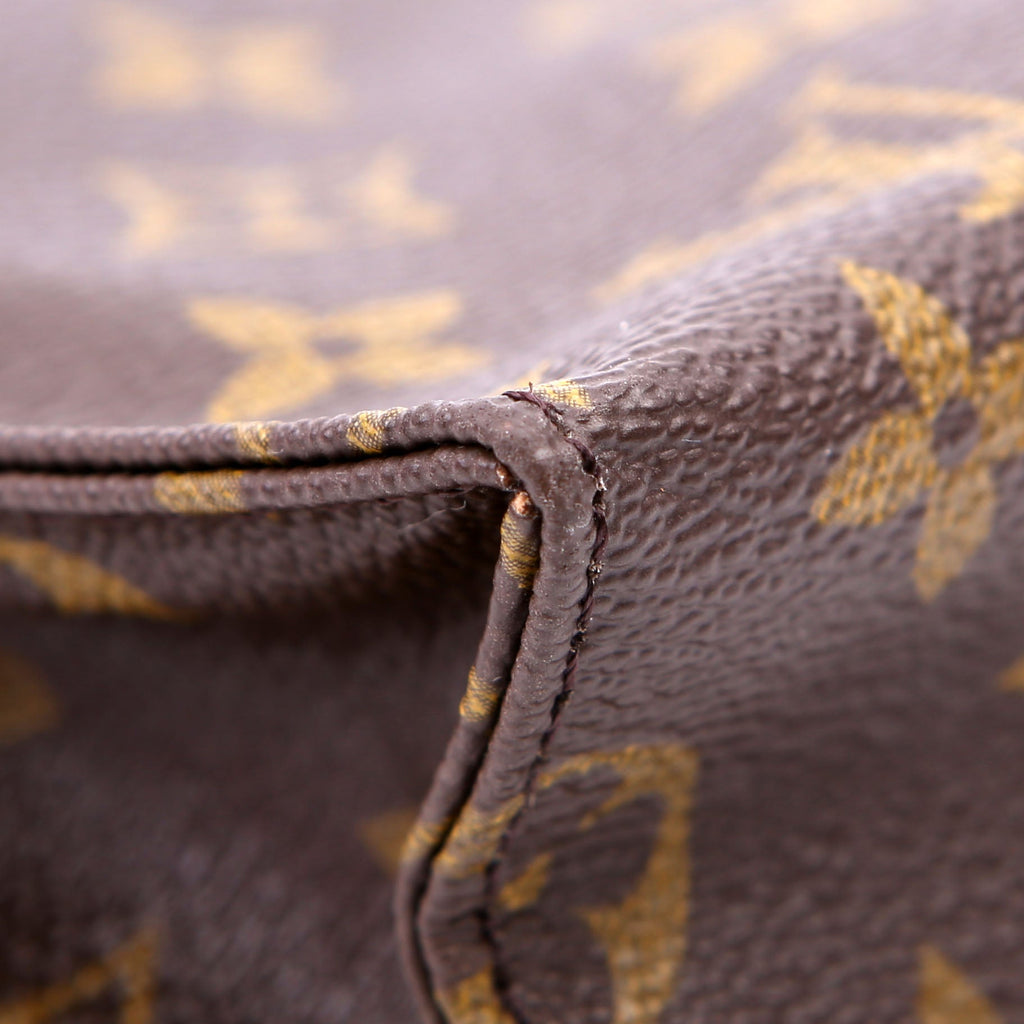 Louis Vuitton Toiletry Pouch 26 Newer Monogram