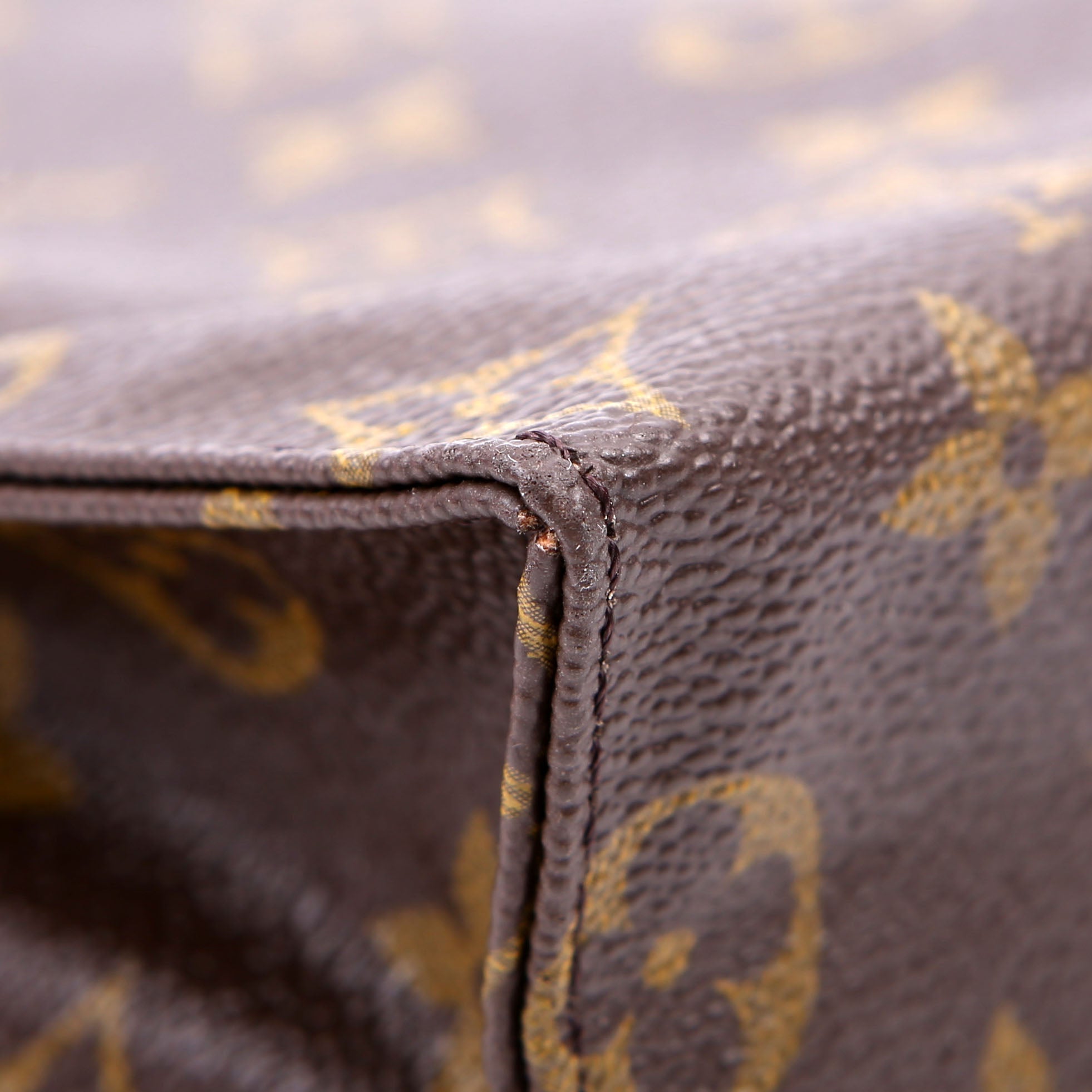 Louis Vuitton Toiletry Pouch 26 Newer Monogram
