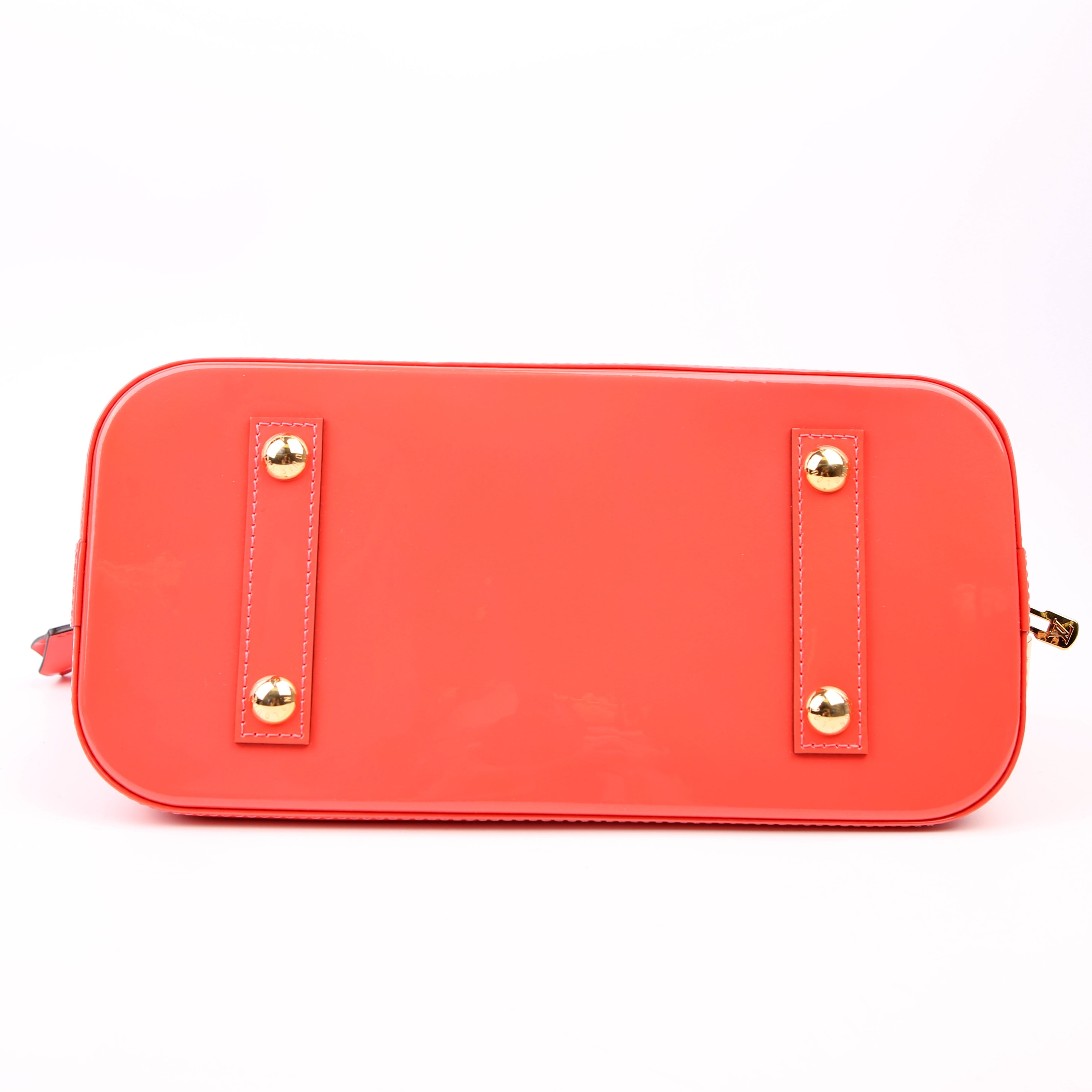 Louis Vuitton Alma PM Vernis Salmon