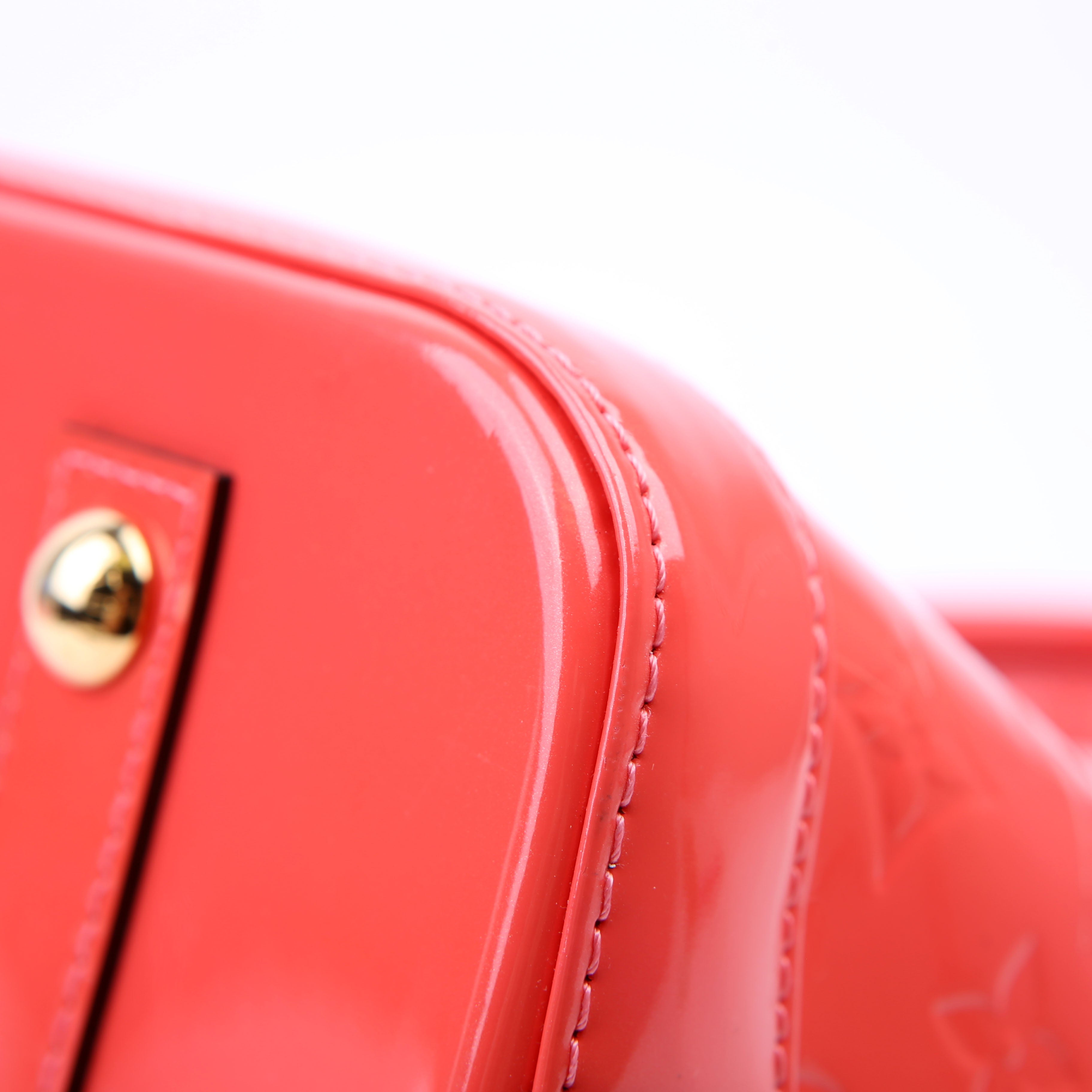Louis Vuitton Alma PM Vernis Salmon