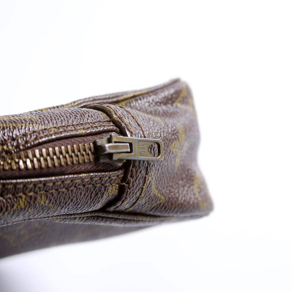 Louis Vuitton Trousse Toilette 23 Monogram