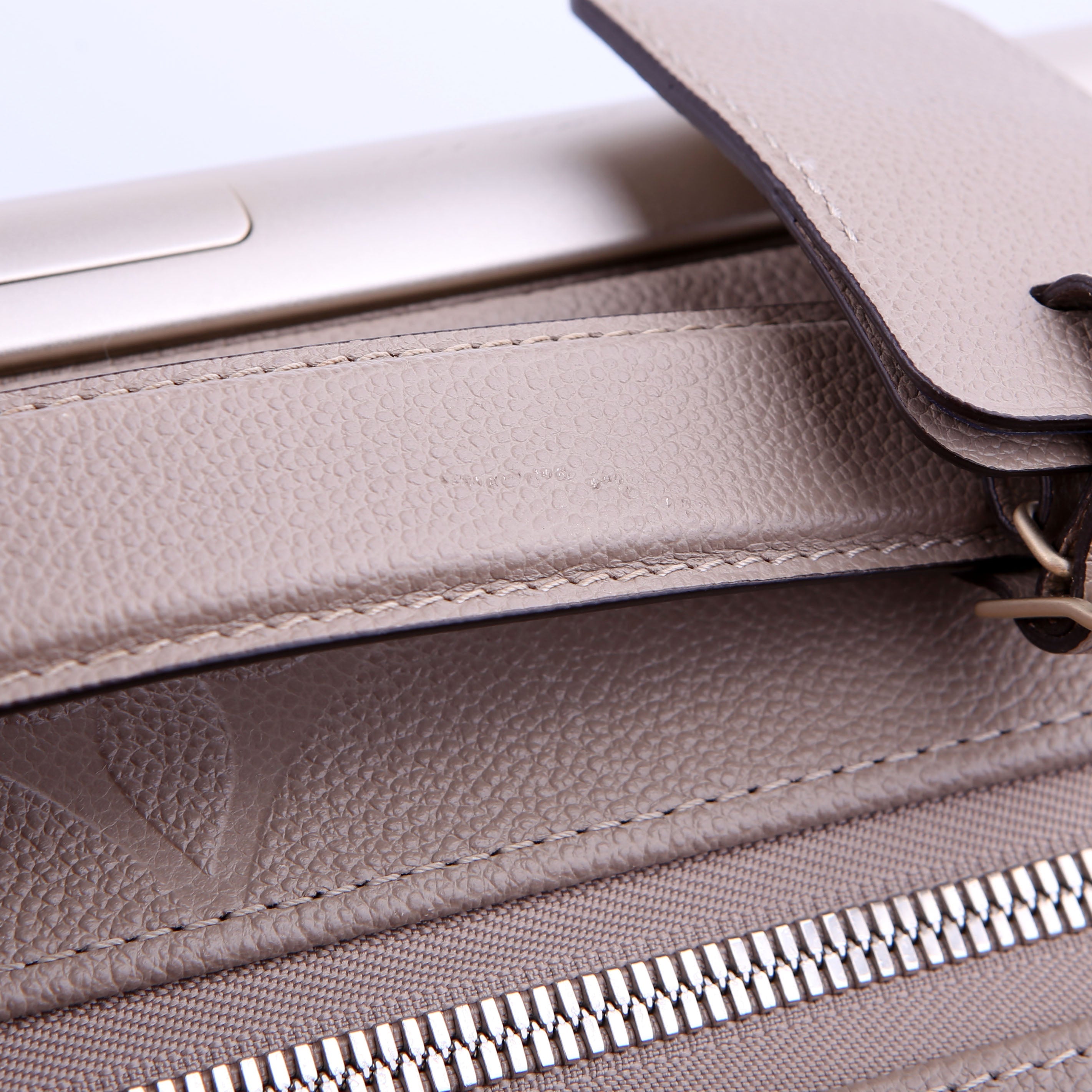 Louis Vuitton Horizon 55 Empreinte Taupe