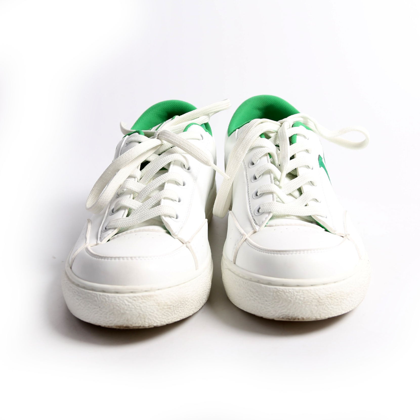 Louis Vuitton Charlie Leather Sneakers Size 36.5 White