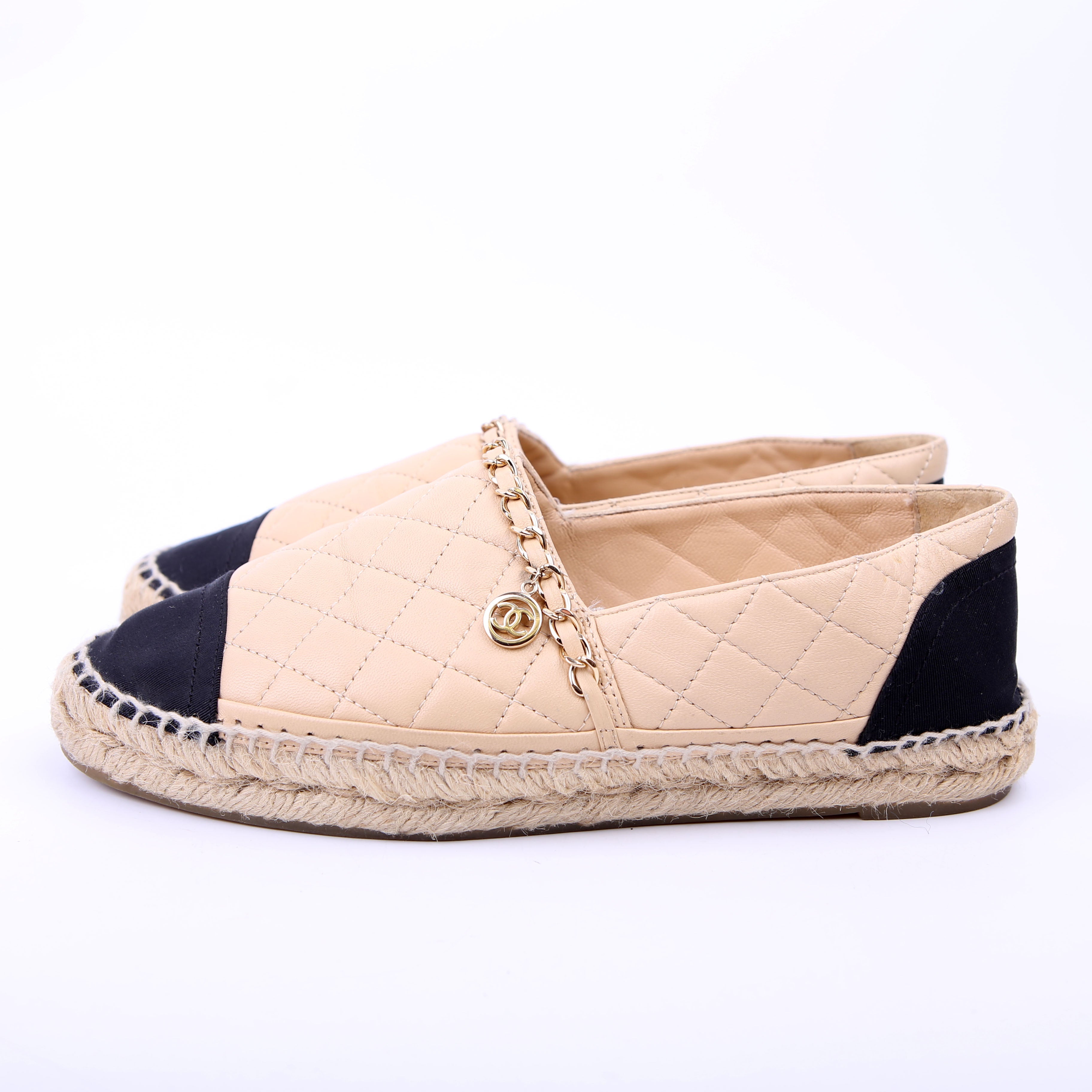 Chanel Cap Toe Quilted Espadrilles Size 38 Tan
