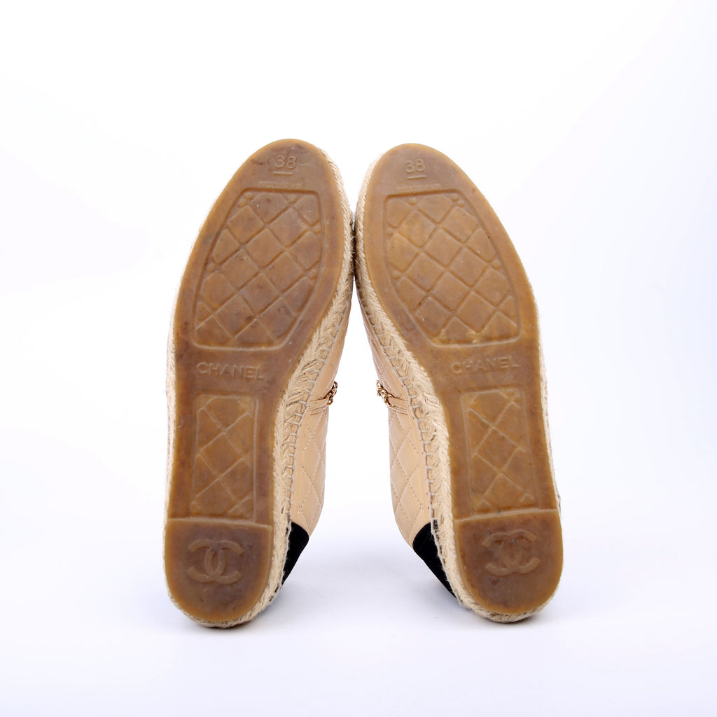 Chanel Cap Toe Quilted Espadrilles Size 38 Tan