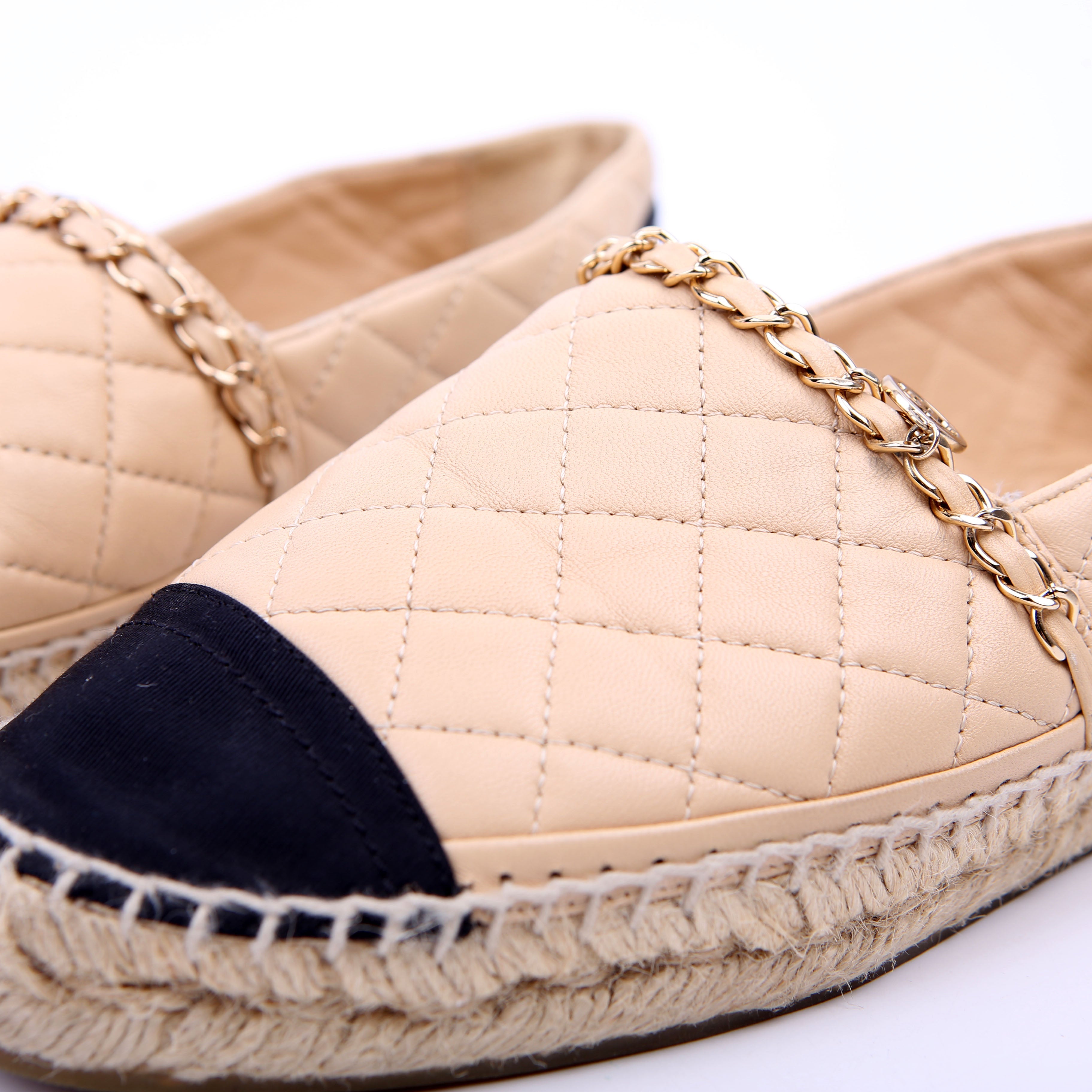 Chanel Cap Toe Quilted Espadrilles Size 38 Tan