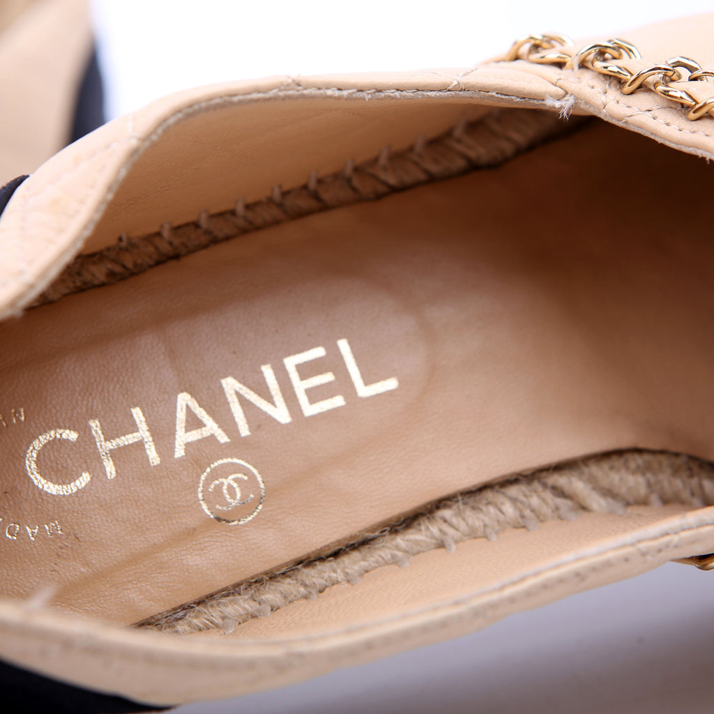 Chanel Cap Toe Quilted Espadrilles Size 38 Tan