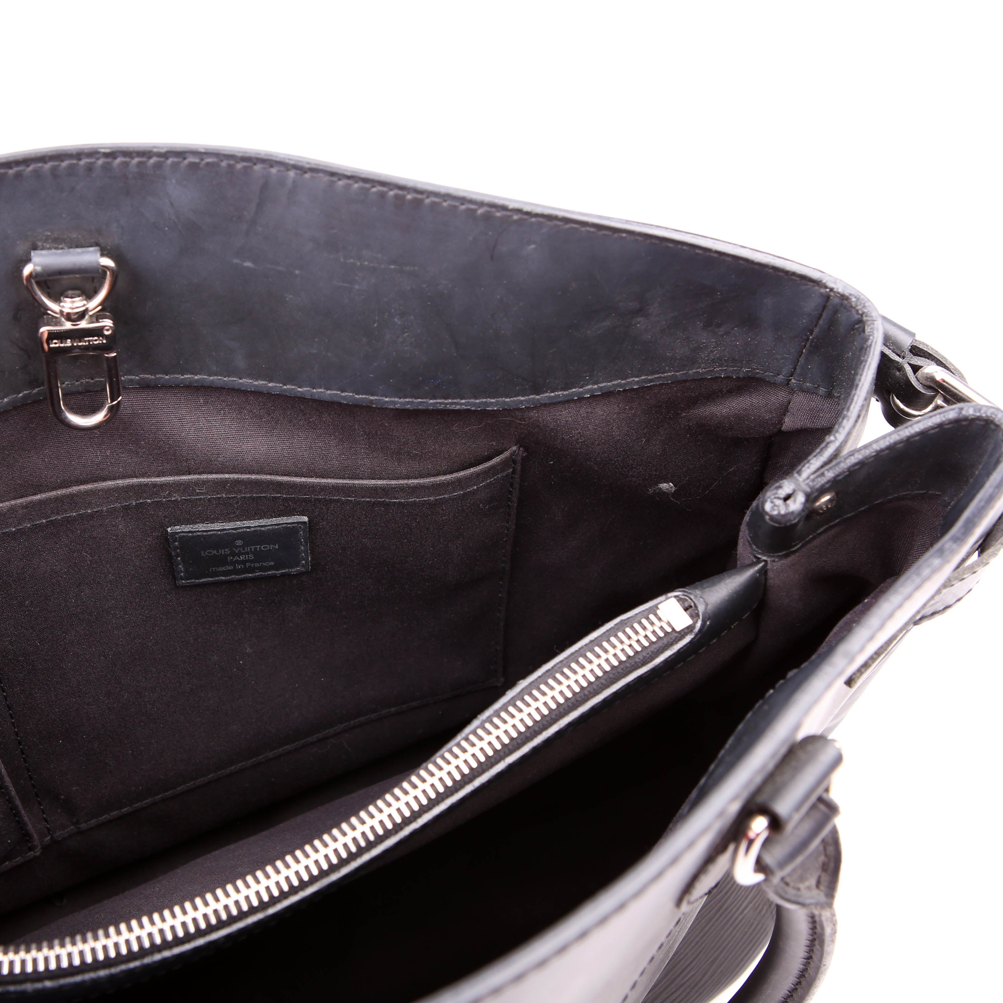 Louis Vuitton Passy GM Epi Black