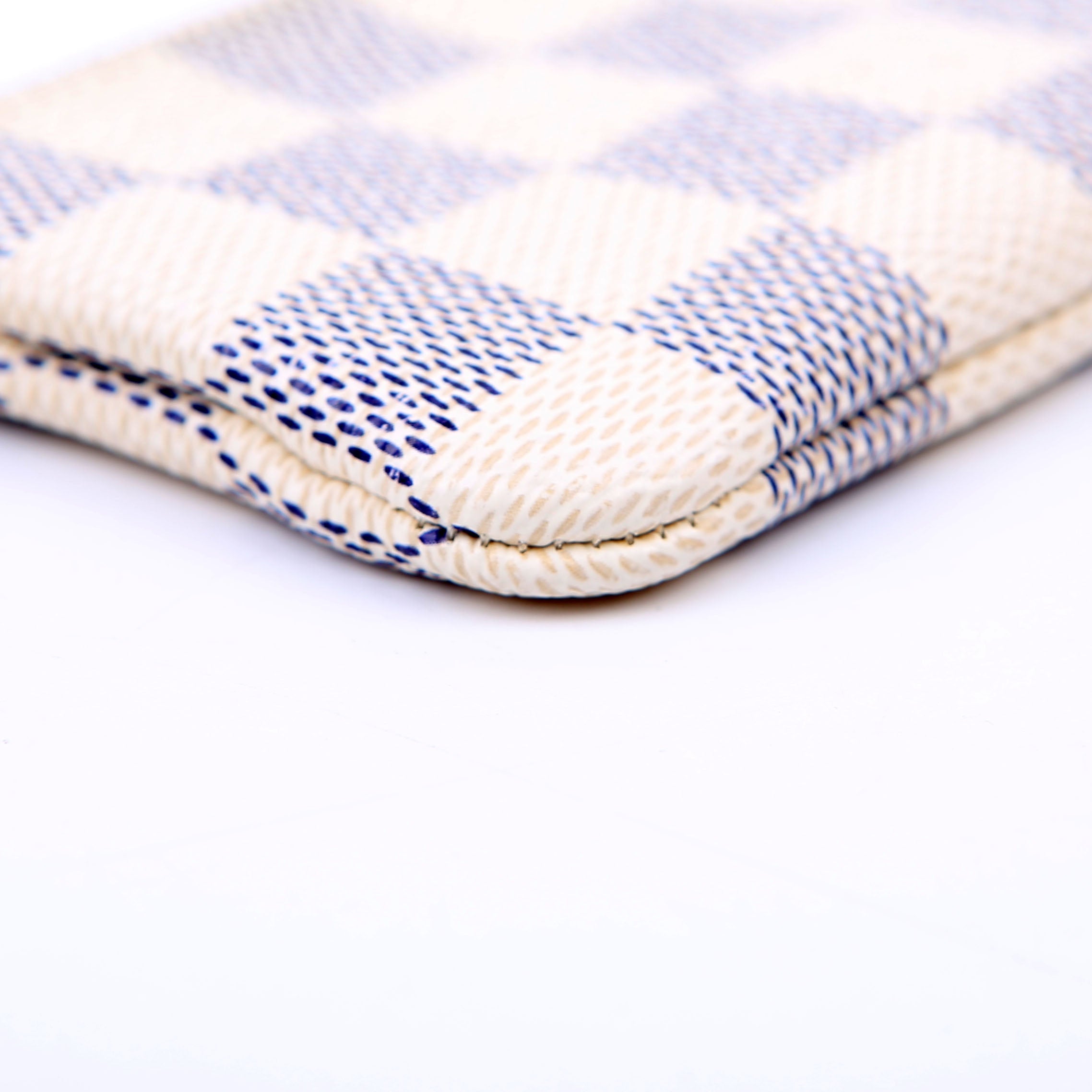 Louis Vuitton Pochette Cles Damier Azur